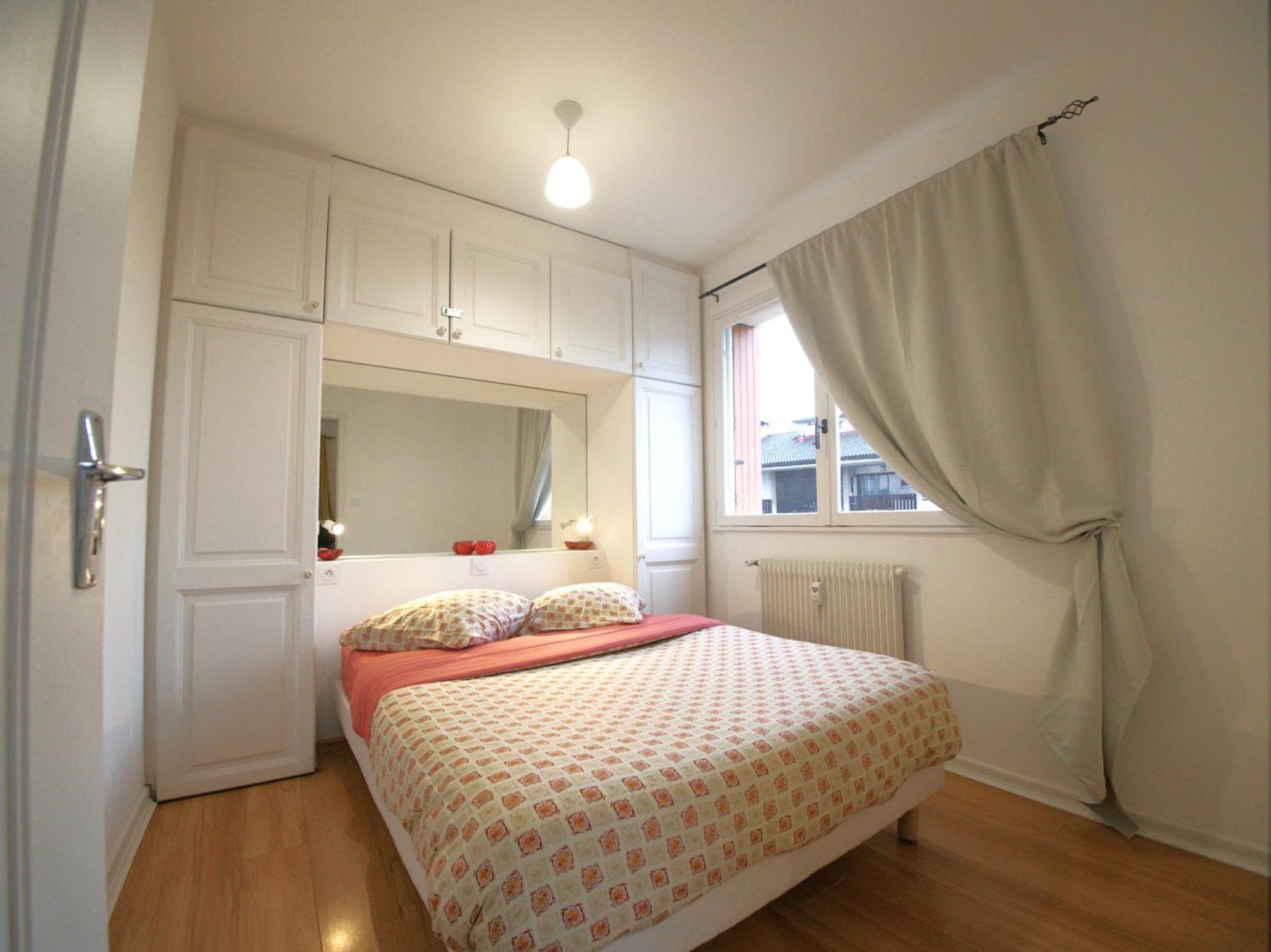 Paradise Near Downtown & Free Parking - Local Bike Appartement Annecy