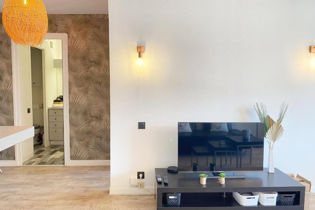 Amazone, Centre-ville & Parking Apartment *