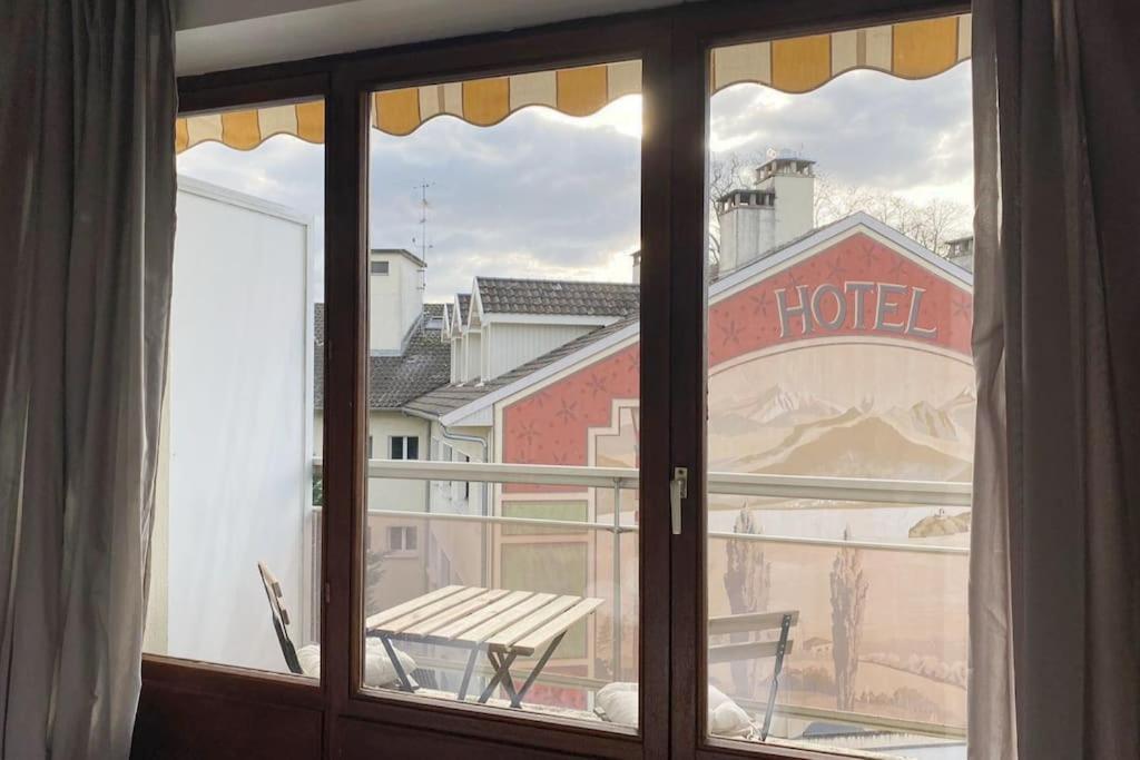Apartment Le Syrme • 450m De La Plage, Balcon & Parking Annecy