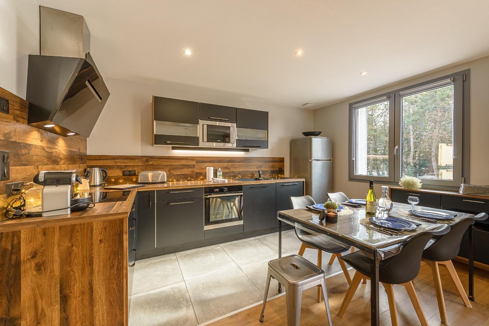 Aux Portes De L'imperial Palace, Lla Selections By Location Appartement *