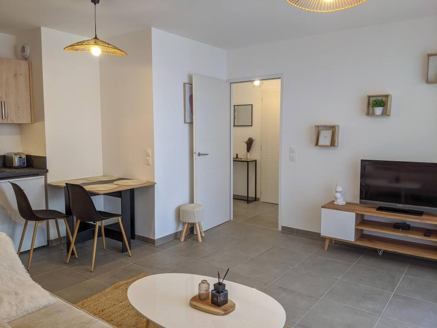 Apartamento Charmant T2 Dans Neuve