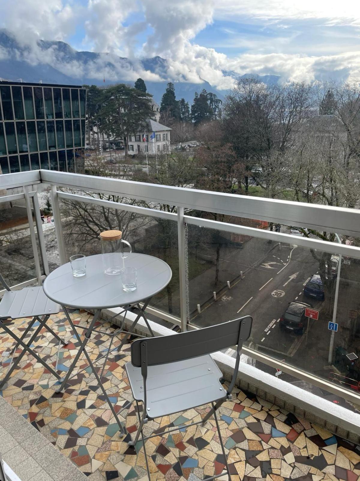 Tournette-comfortable And Quiet Luxury Apartment Annecy