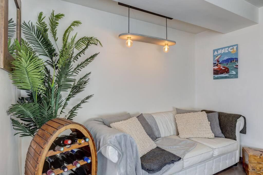 Le Pura Vida, Hyper Centre Terrasse + Parking Apartment *