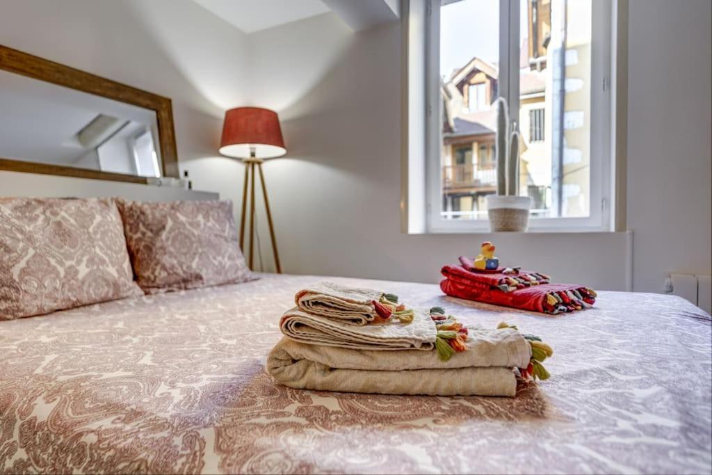 Apartment Le Pura Vida, Hyper Centre Terrasse + Parking Annecy