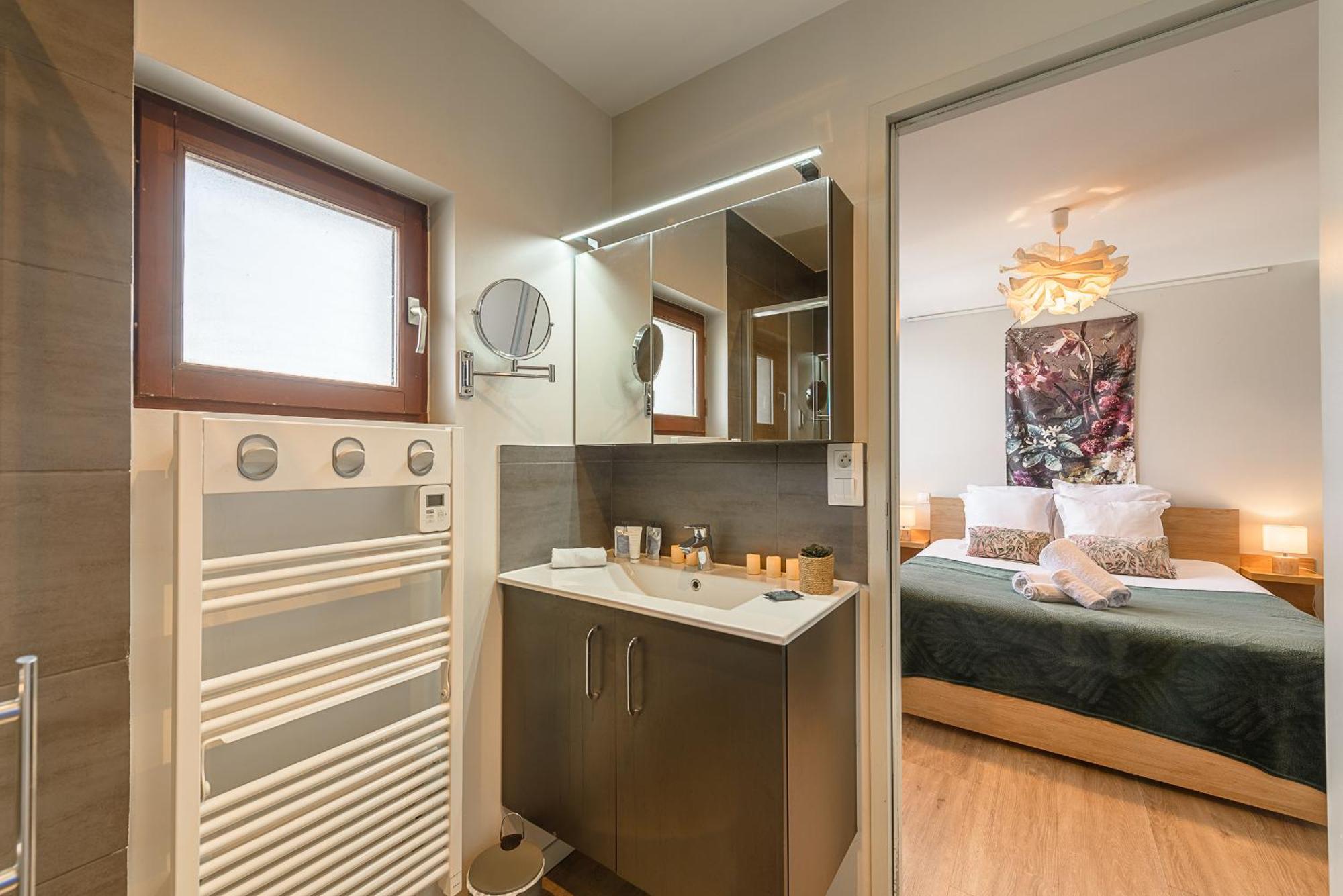 Aux Portes De L'imperial Palace, Lla Selections By Location Appartement Annecy