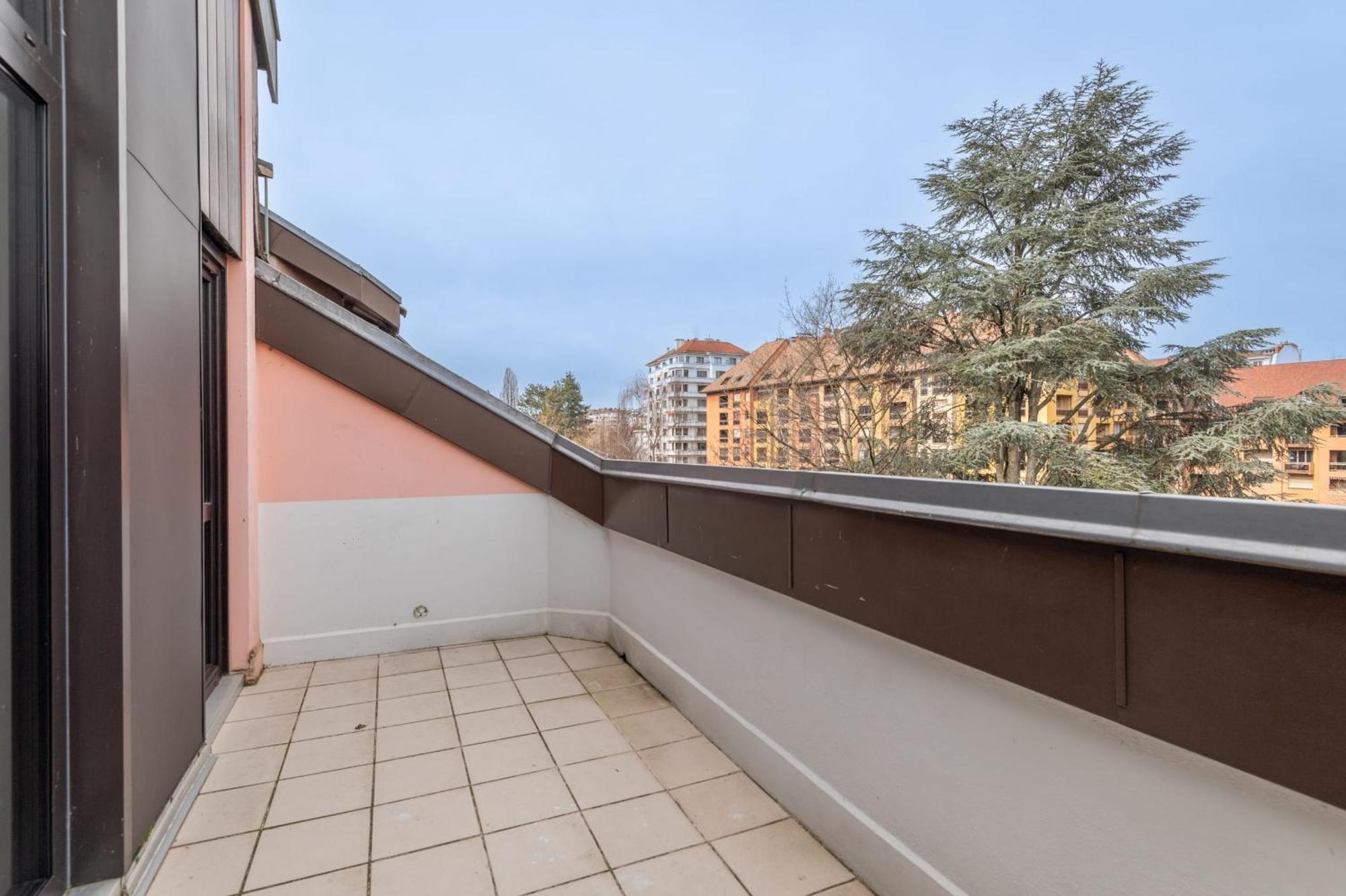 La Manufacture - Bel Contemporain En Coeur De *
