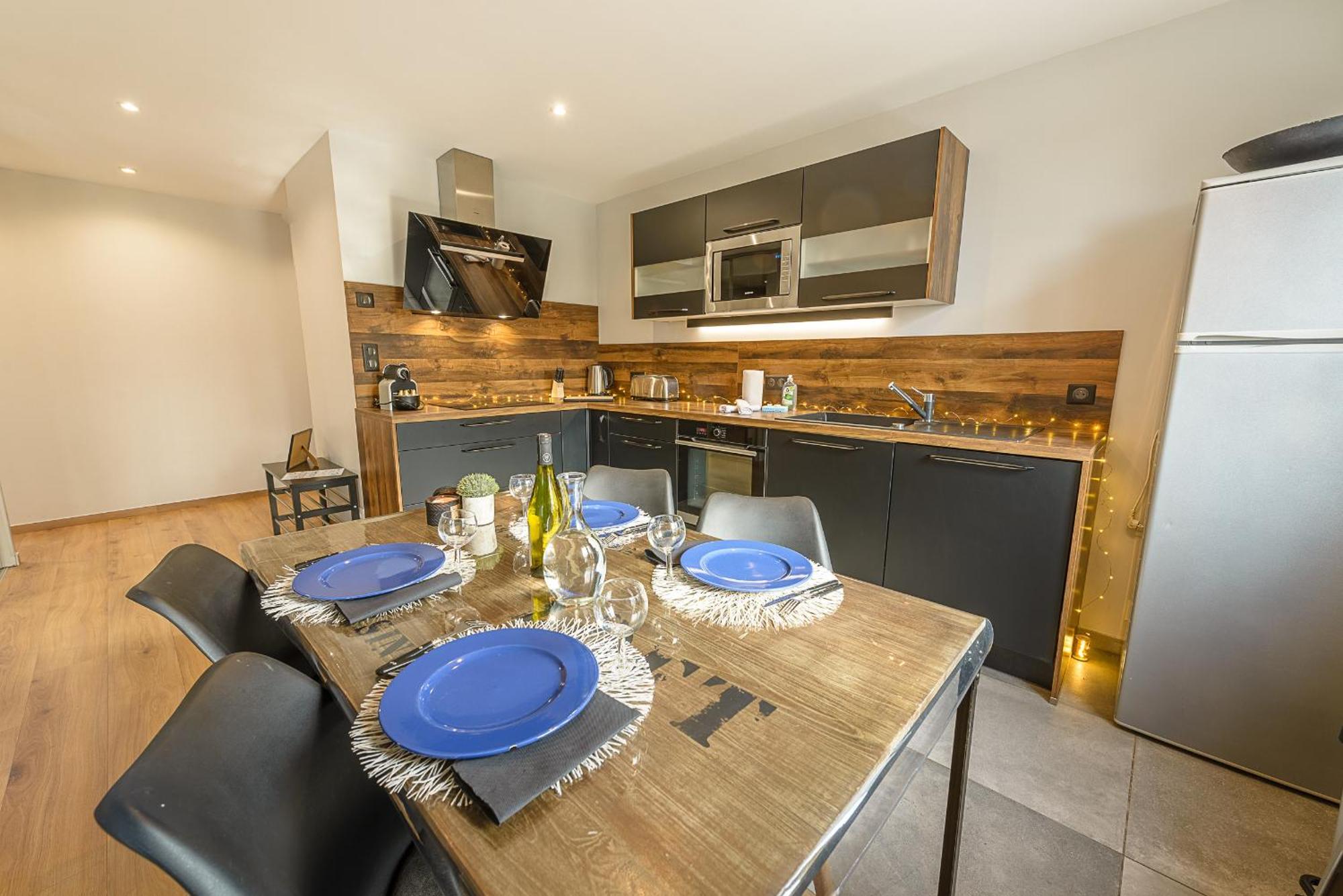 Aux Portes De L'imperial Palace, Lla Selections By Location Appartement *