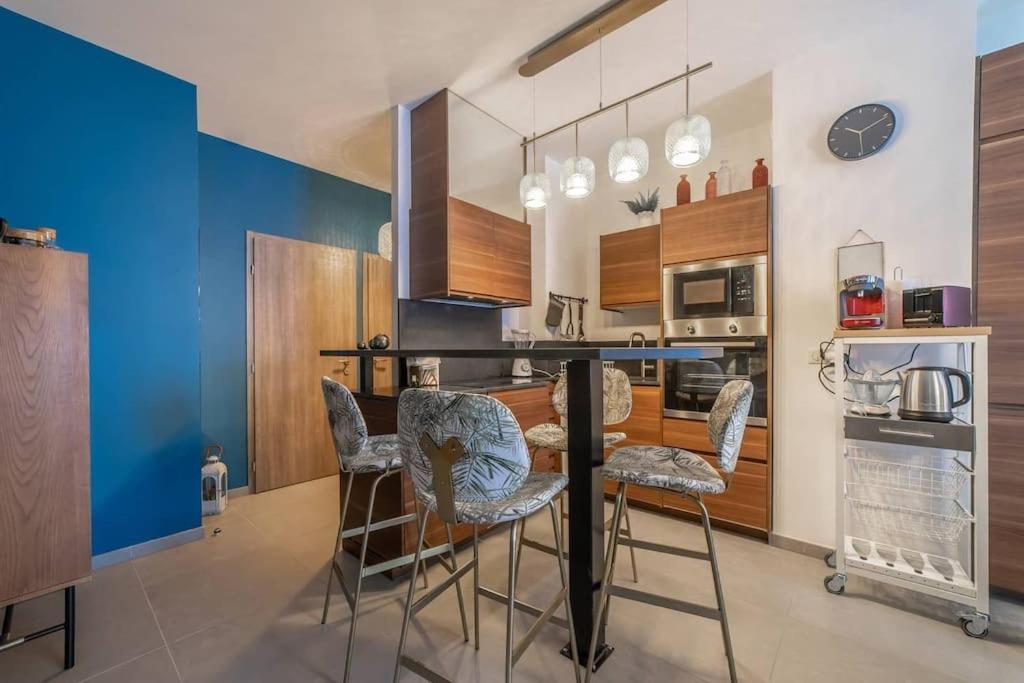 Appartement Honey - Confort, Proche Avec Garage Annecy