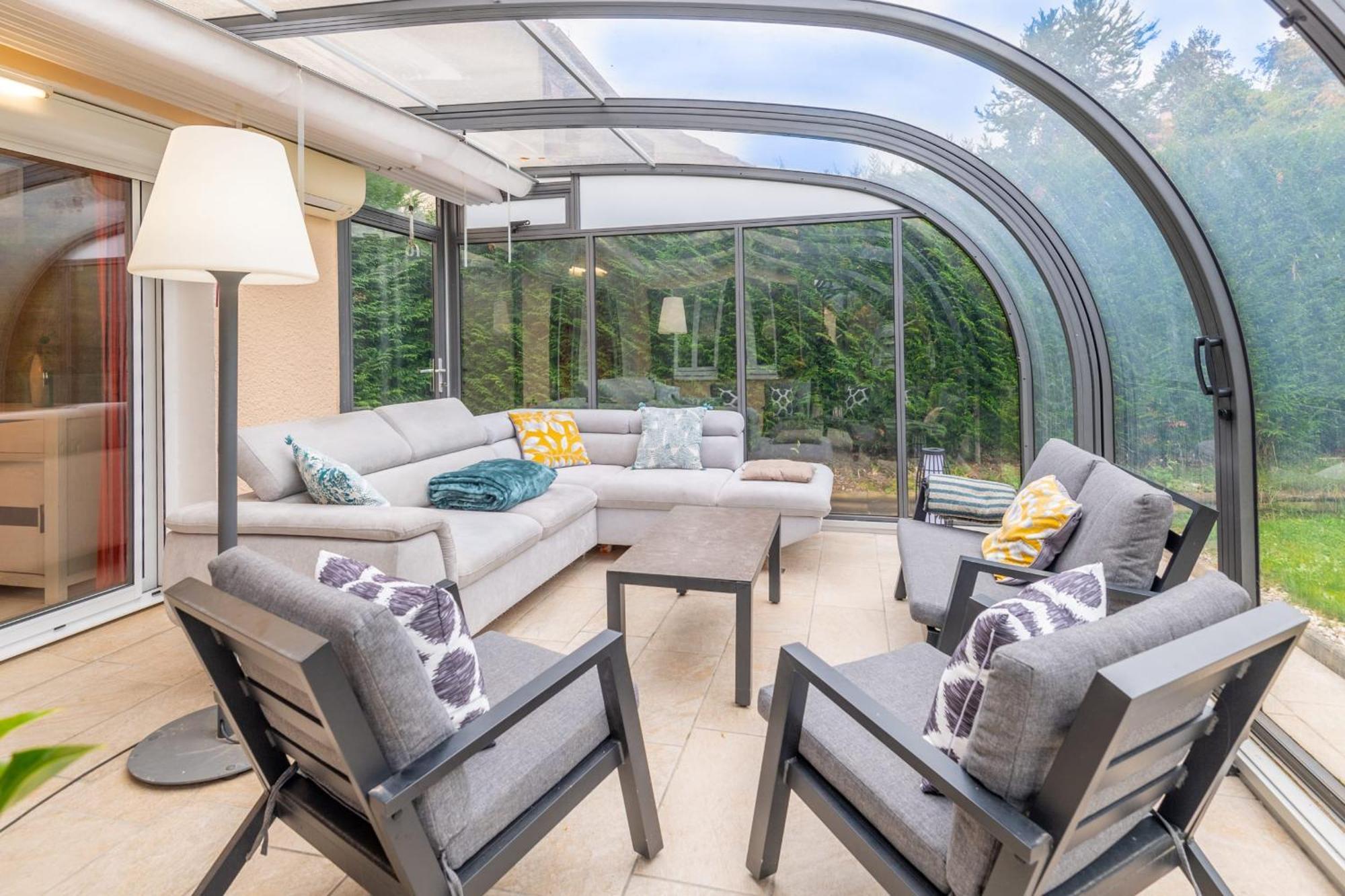 Ferienhaus Alpiloc - Town House With Garden And Winter Lounge