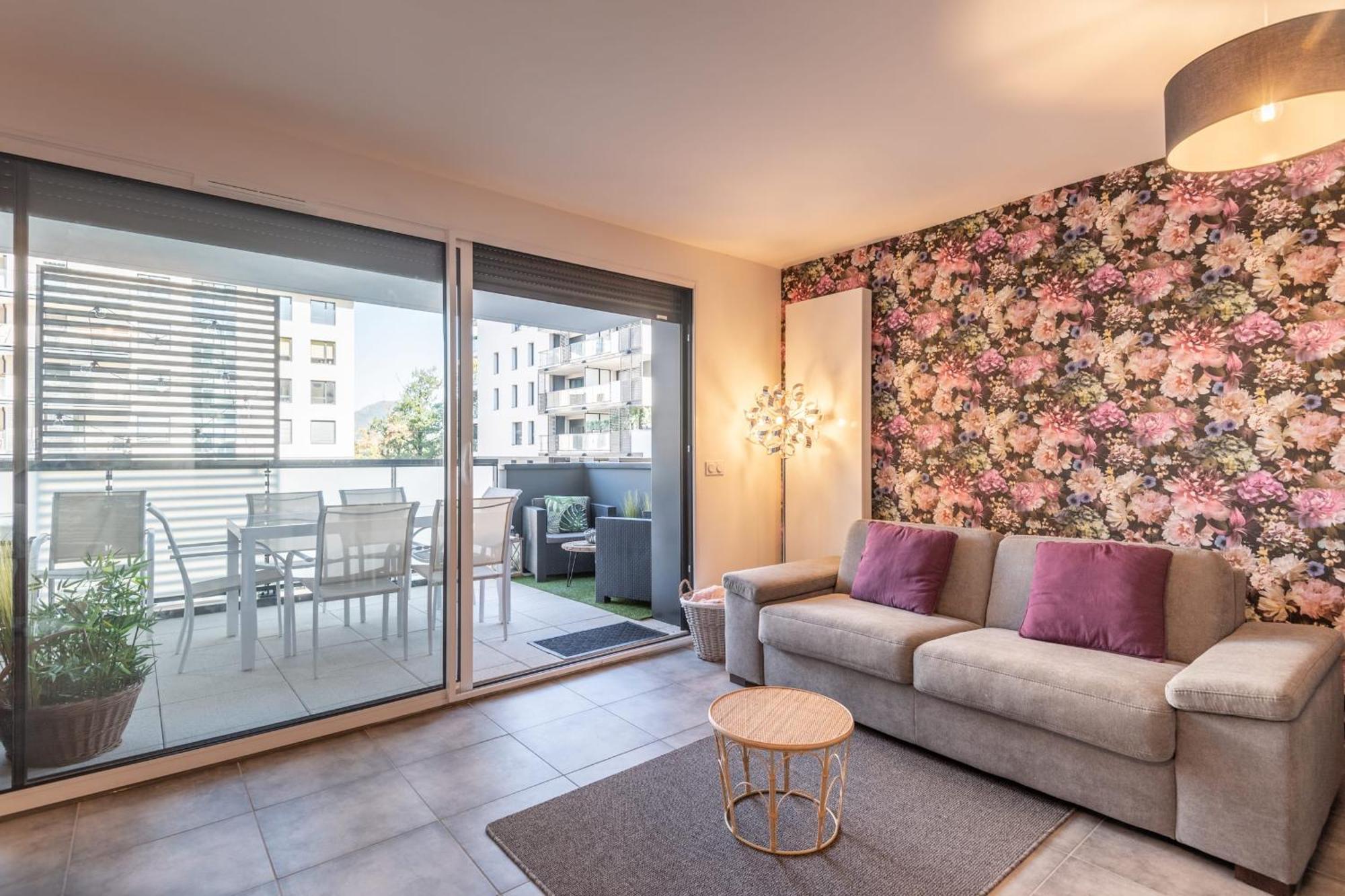 Apartment Aquarelles - Modern And Spacious