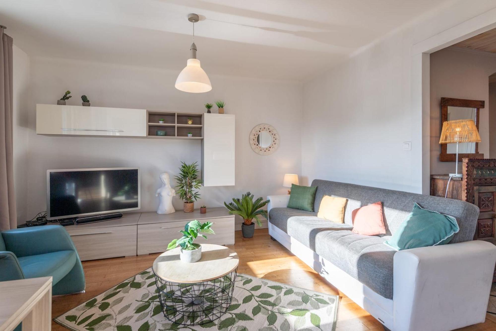 Apartment Albigny Imperial - Confortable Flat Near The Annecy