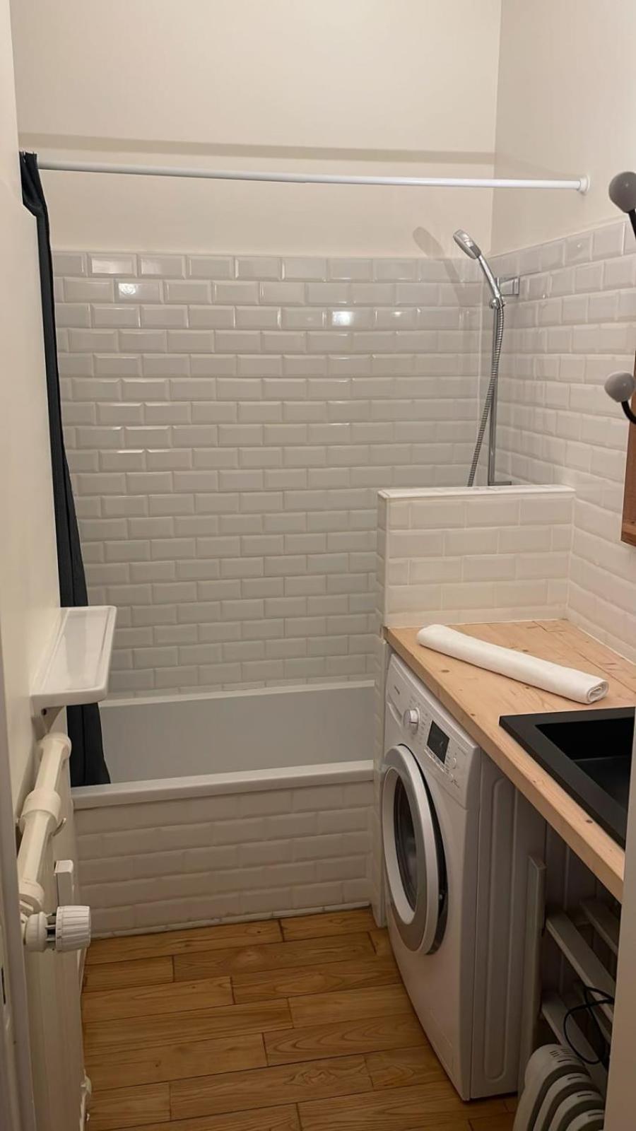 Large 5 With Garage In The Center Apartment *