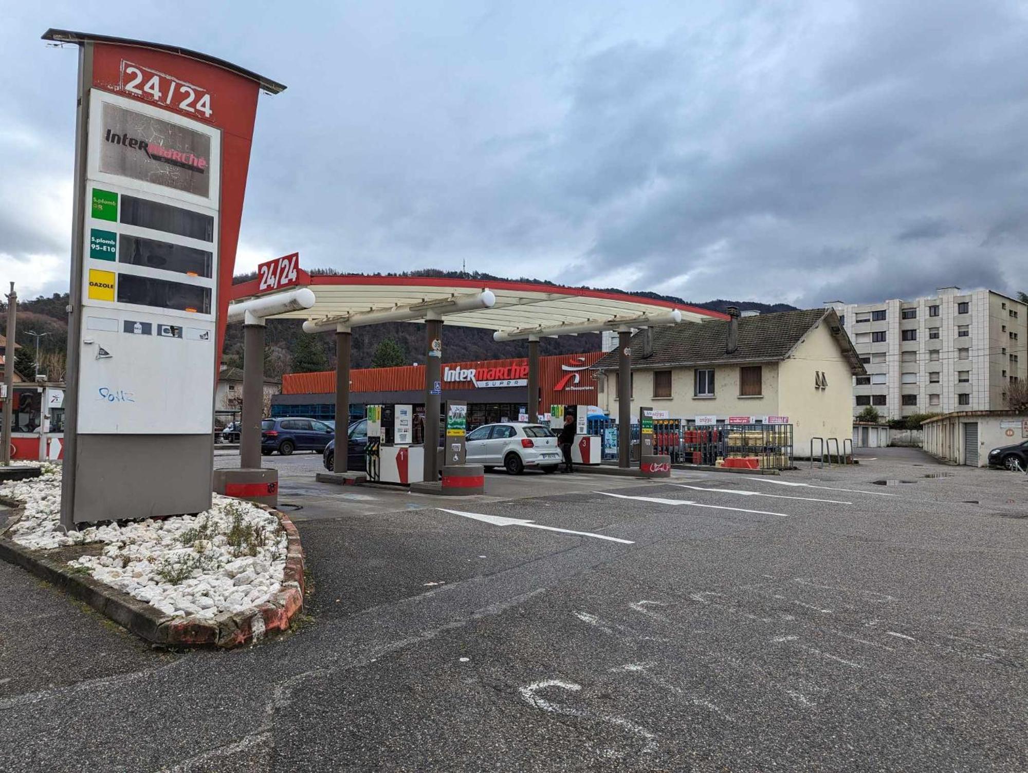 & Merci - Parking Et Proche Du * Annecy