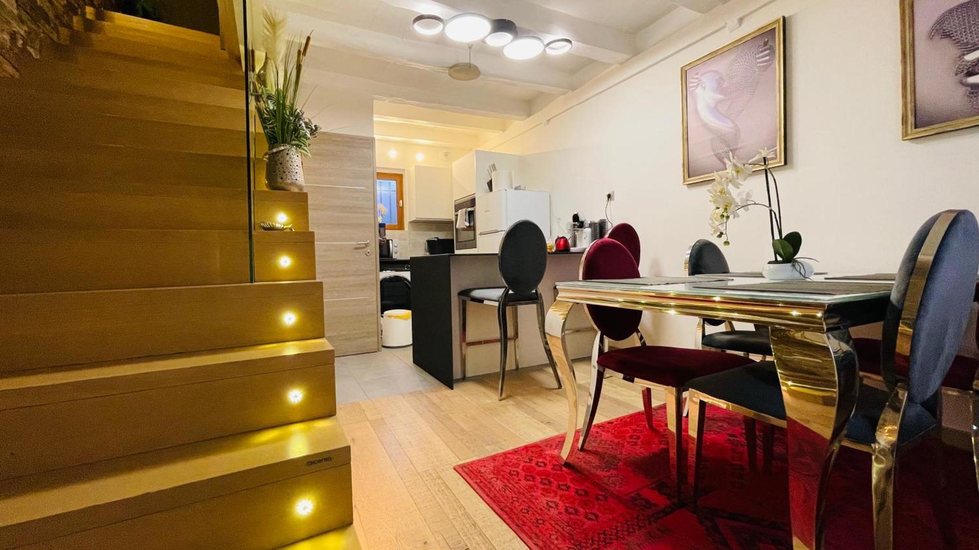 Apartment Passage Des Bains