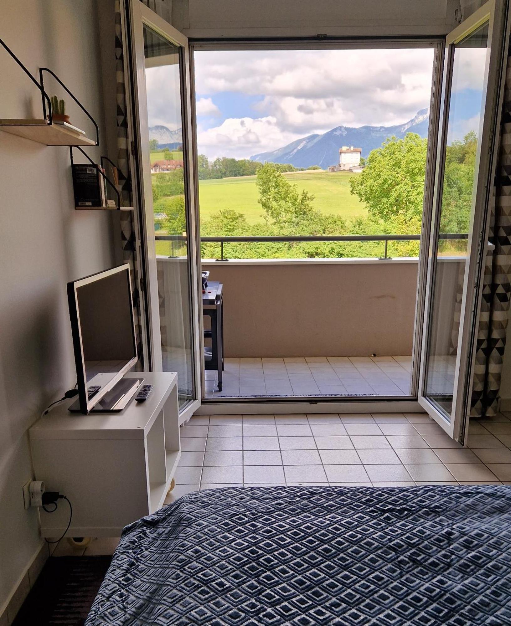 Magnifique Vue Montage Studio Parking Gratuit * Annecy