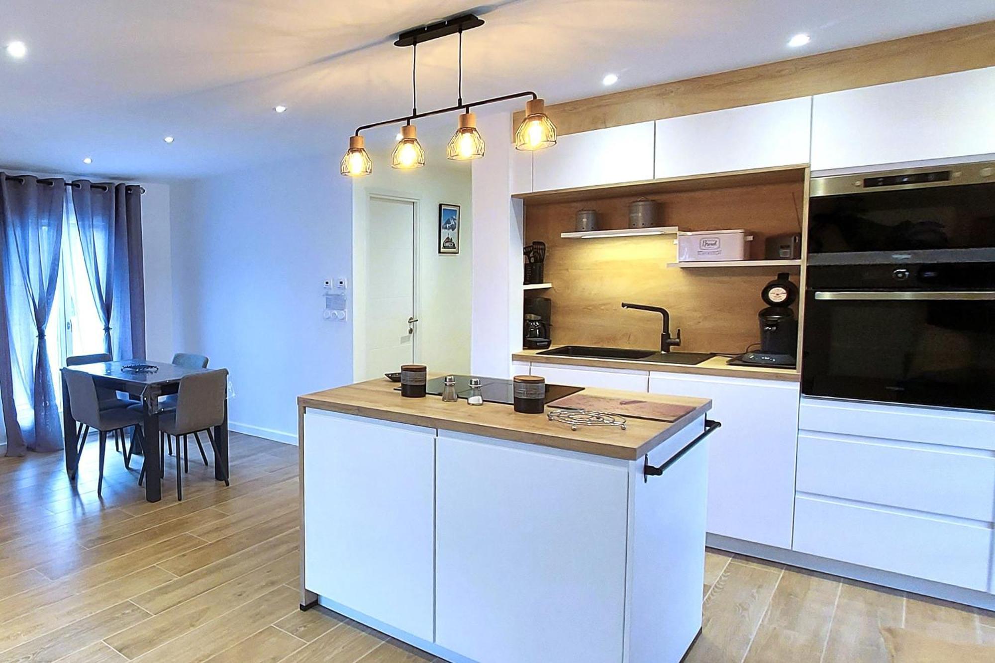Apartment Le Cosy Alpin, T2, Parking Proche Annecy
