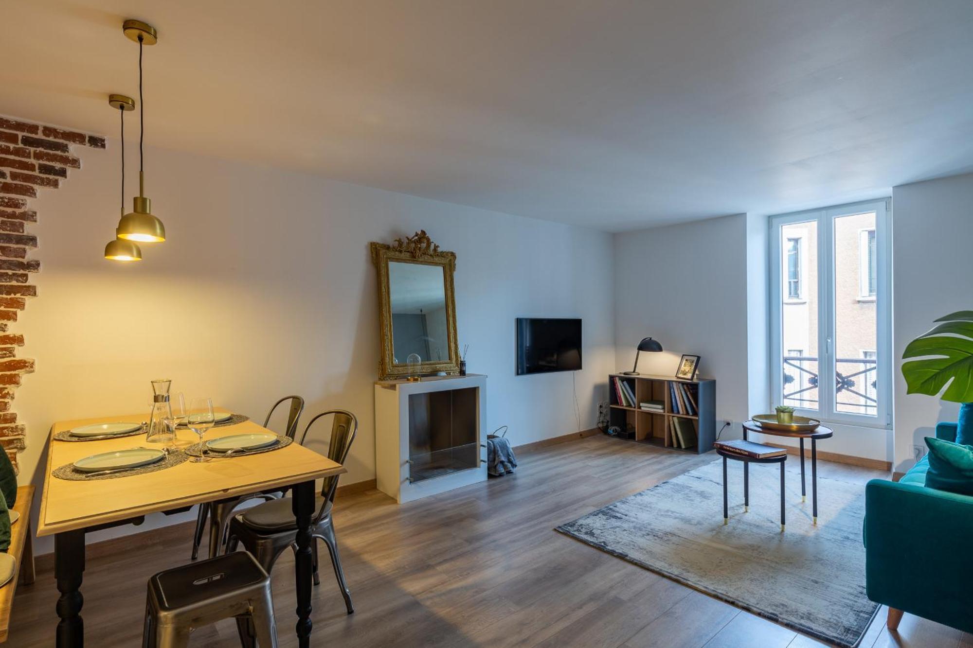 Apartment Les Cordeliers: 2 Pers, Cosy & Coeur Vieille Annecy