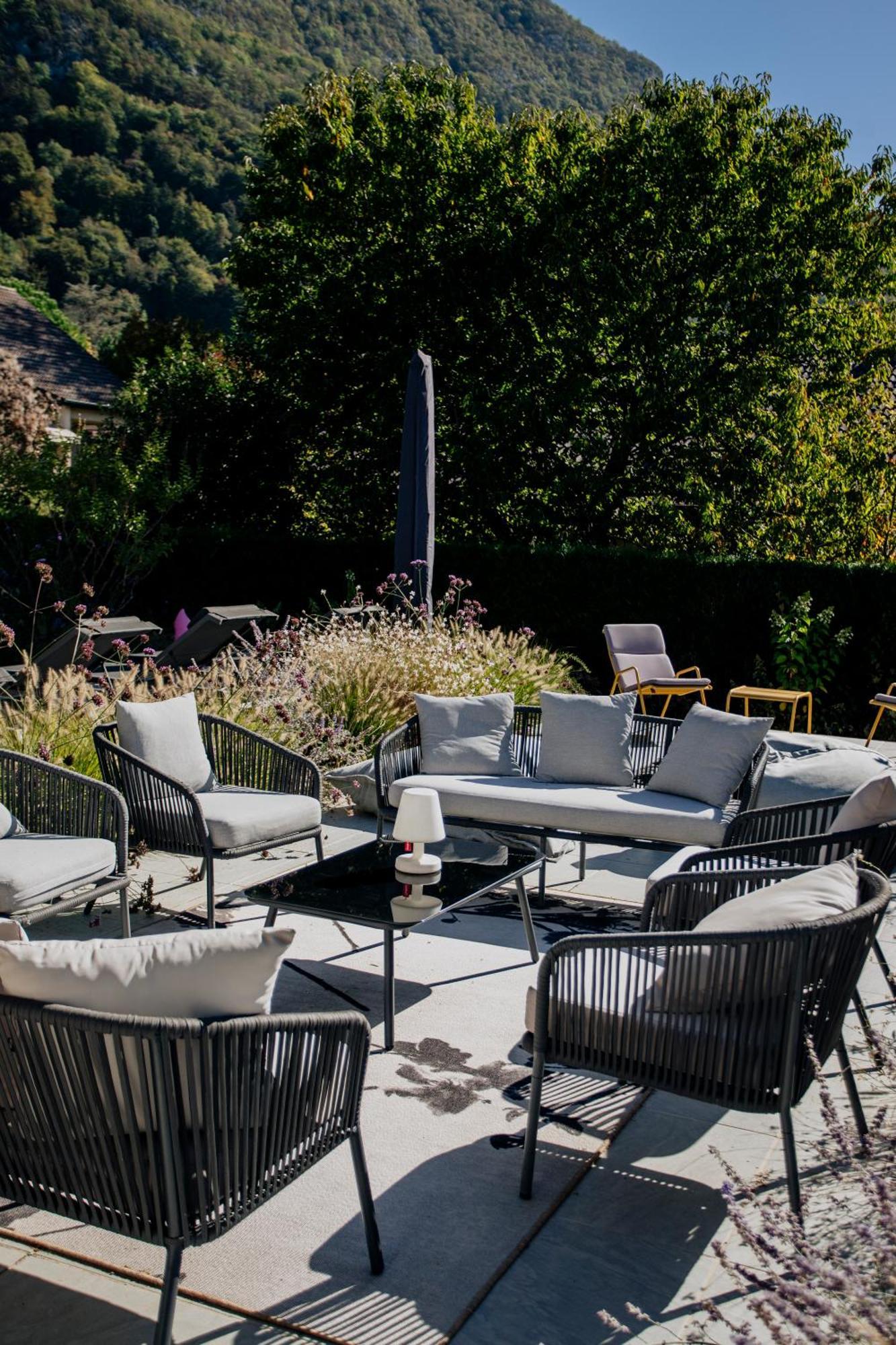 Villa Luxe, Au Calme Avec Piscine A 5min Du Annecy