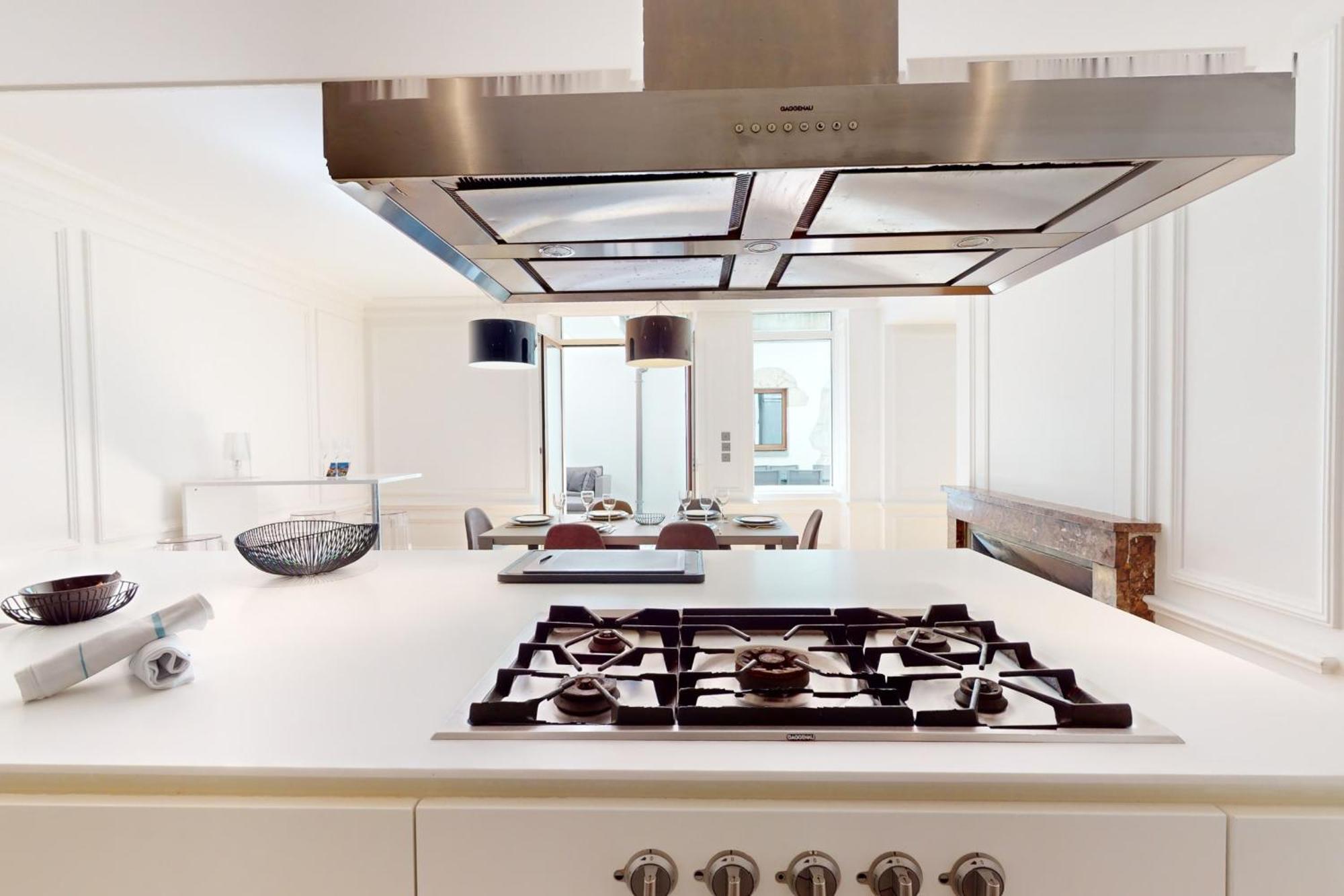 Le N 10 - Of 200 Sqm With Patio Of 35 Square Meters In Old Town *