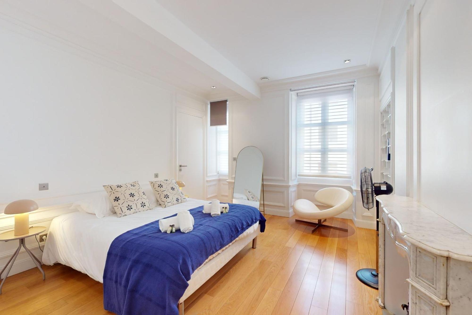 Le N 10 - Of 200 Sqm With Patio Of 35 Square Meters In Old Town *