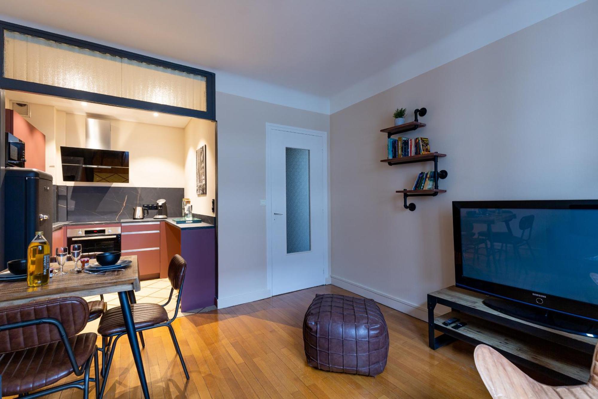 La Marmotte: 2 Persons, Center And Lake, 3* Annecy