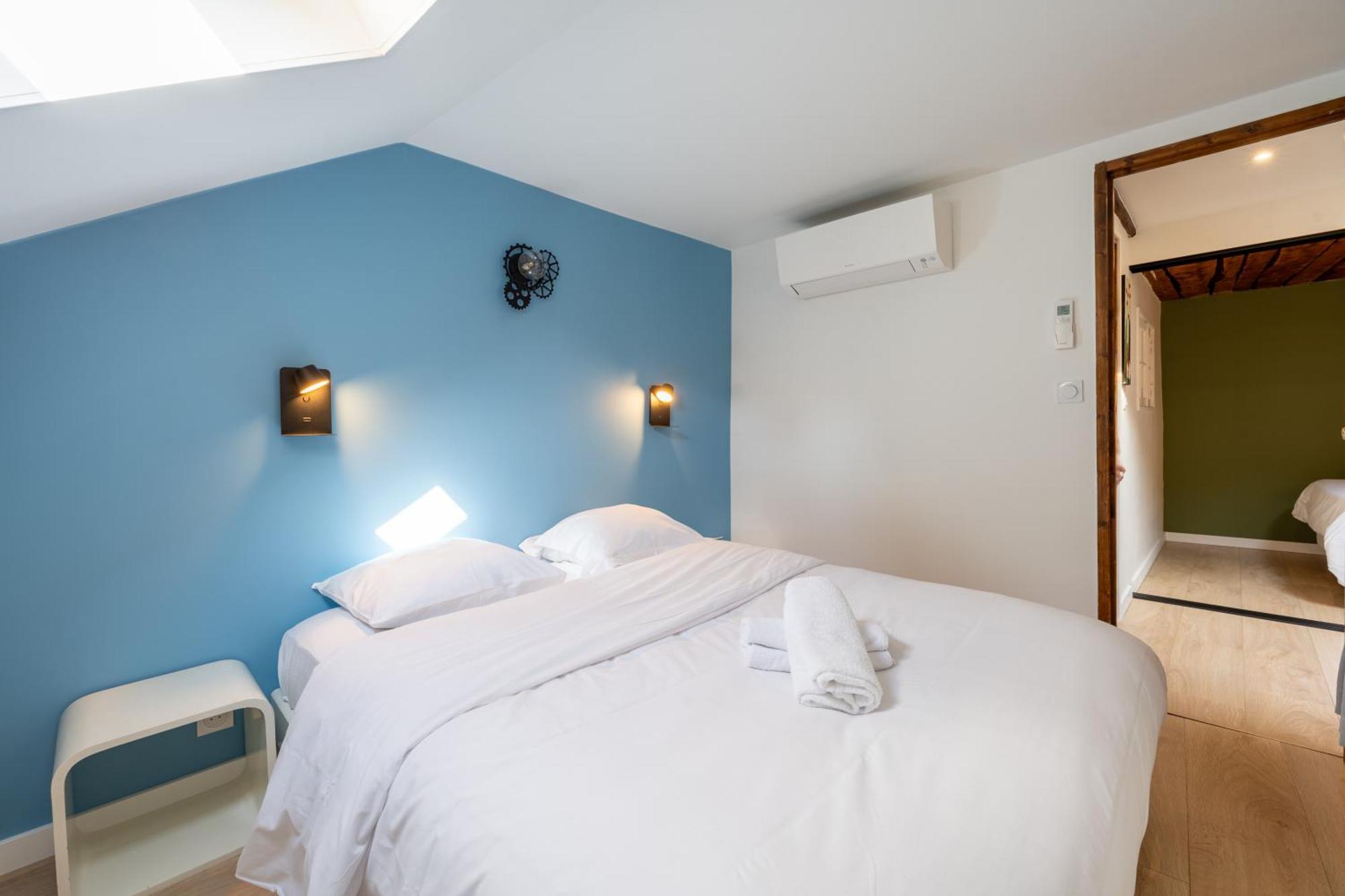 Sous Les Toits D'annecy, Un Irresistible Pour 1 A 6 Personnes En Plein Coeur De