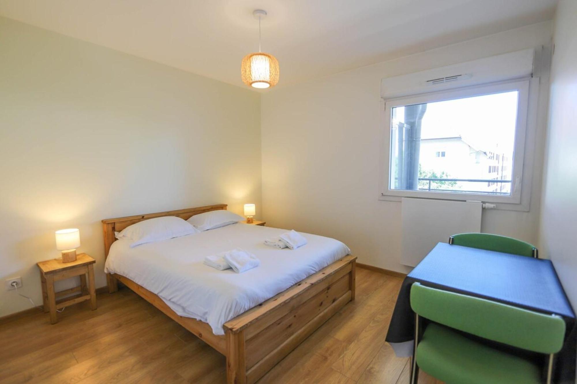 Le Discret T2 Aux Portes De La Vieille Apartamento