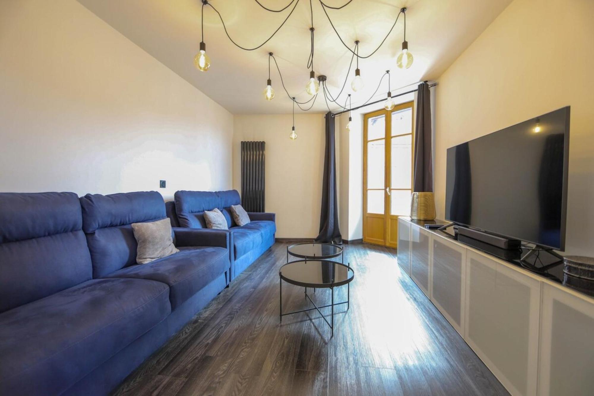 Apartment 2 Bd With Sauna In The Center Of *