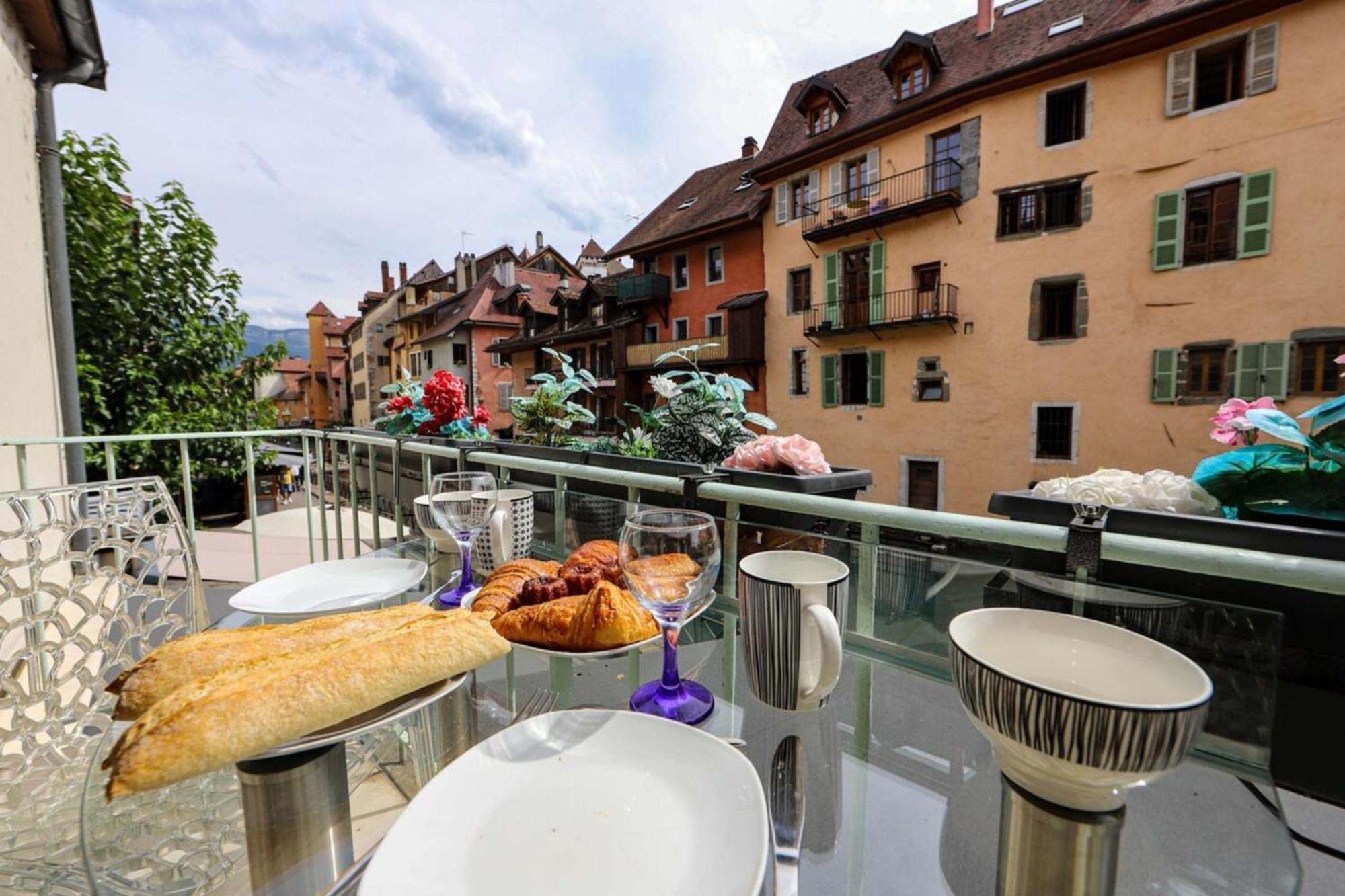 Apartment L'eau Vive Jacuzzi Et Sauna En Vieille 5 *
