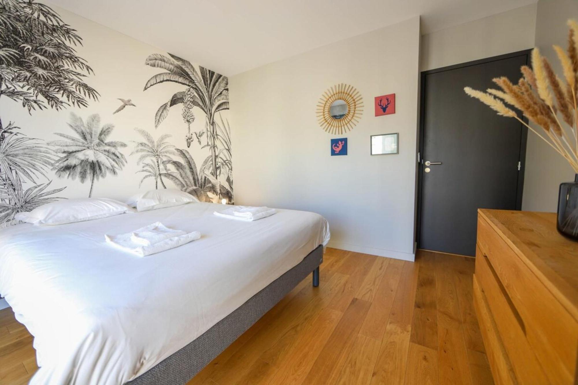 Le Superbe - T4 Avec Parking A 5 Min Du - 4 Appartement *