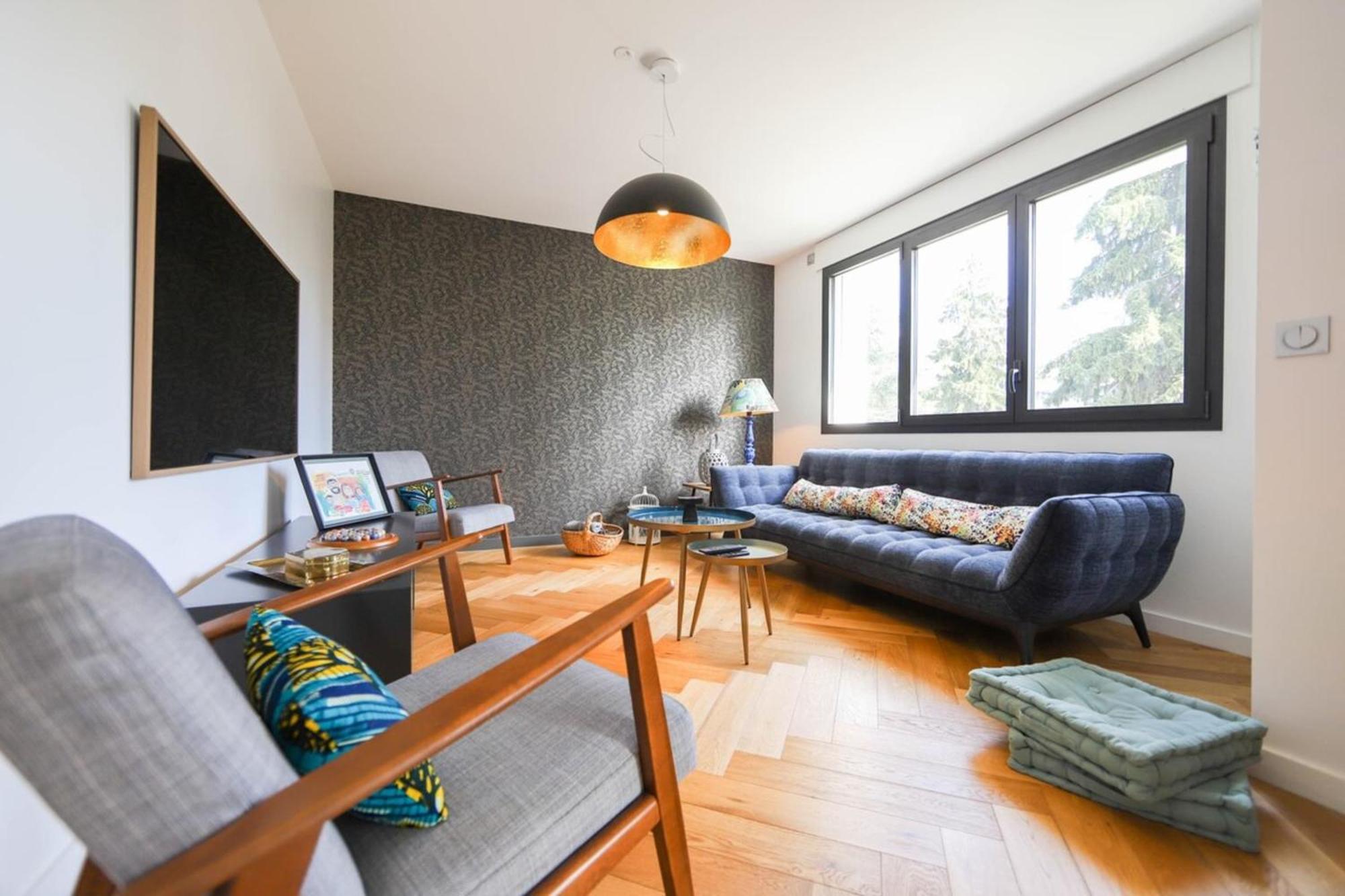 Le Superbe - T4 Avec Parking A 5 Min Du - 4 Appartement Annecy
