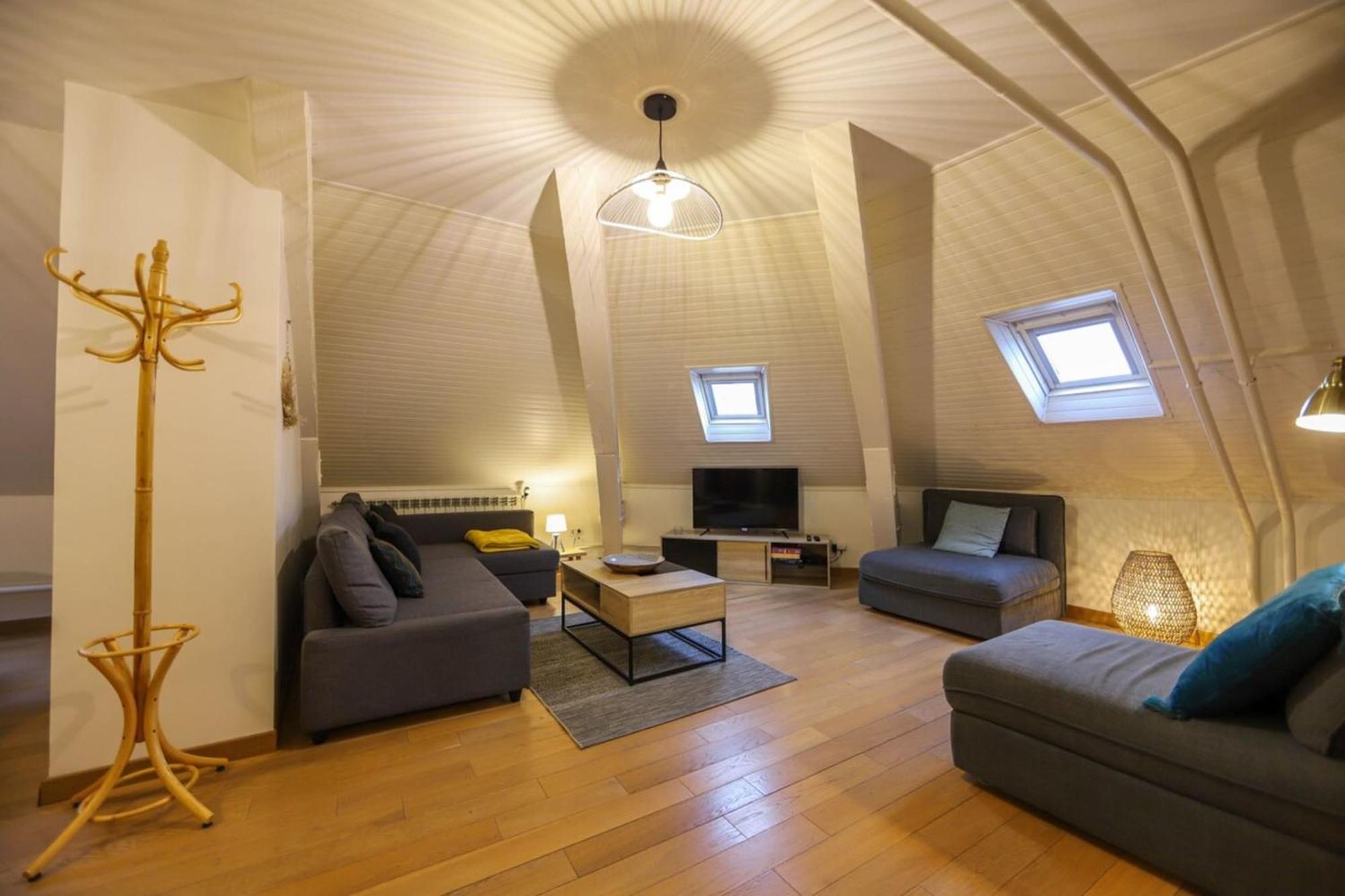 Le Factory Duplex En Vieille Cote *