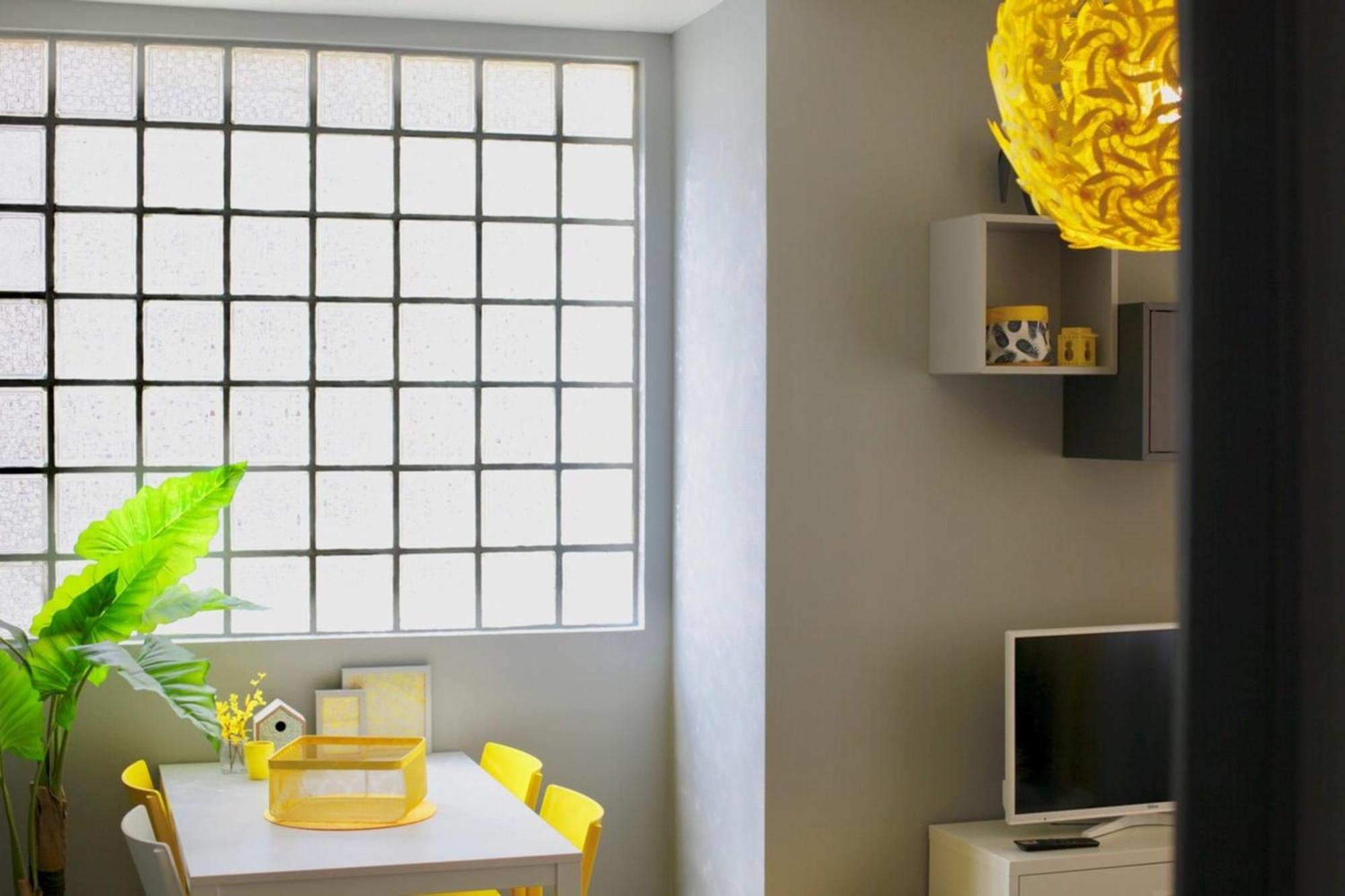 Le Cocon Colore - Centre - 50m De La Gare Apartment Annecy