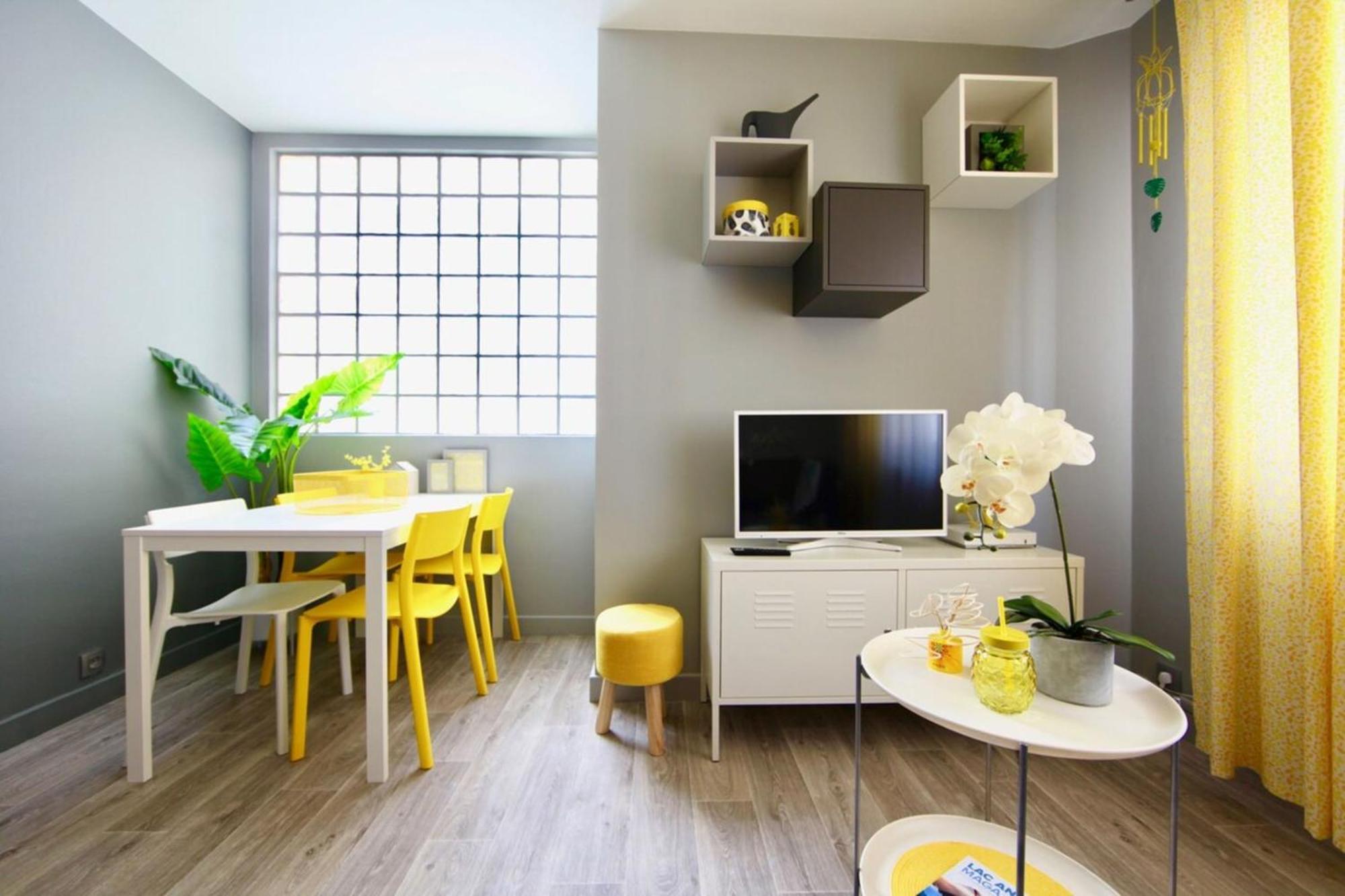 Apartment Le Cocon Colore - Centre - 50m De La Gare *