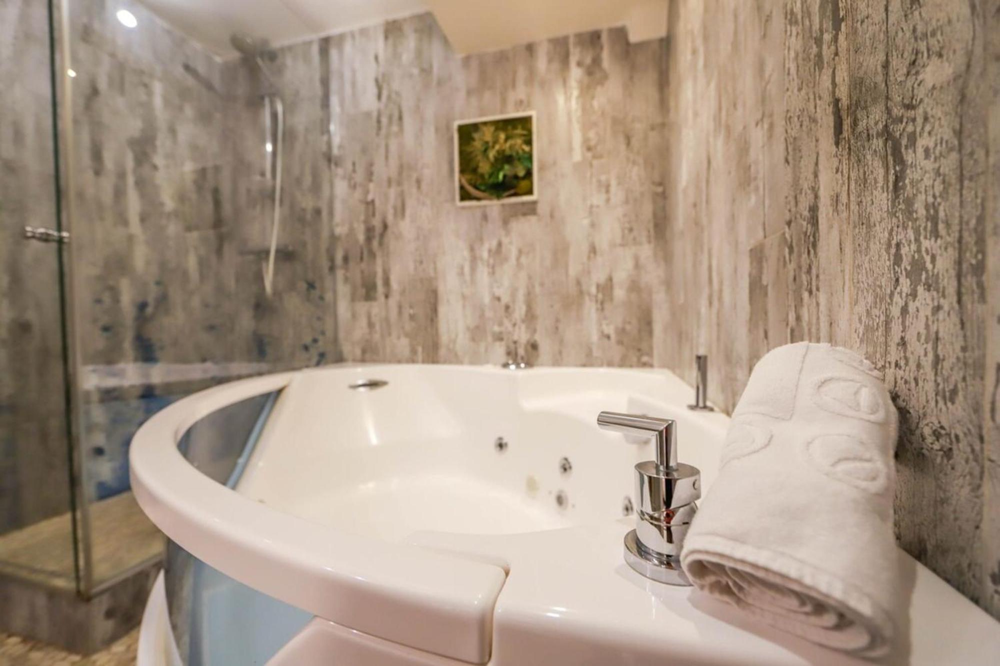 Le Cocon - Jacuzzi Et Sauna En Vieille