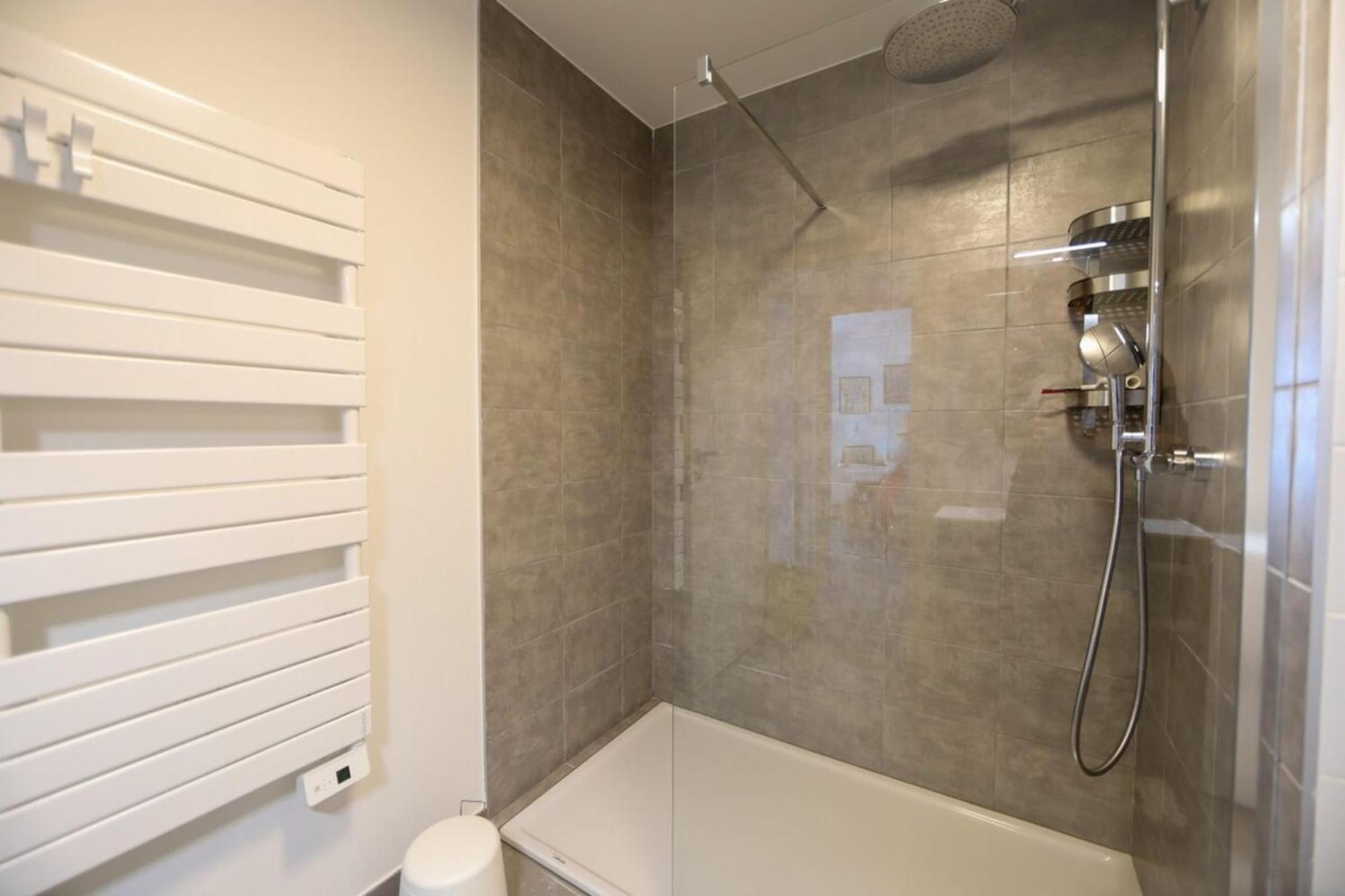 Le - 1-bedroom With Private Garage * Annecy