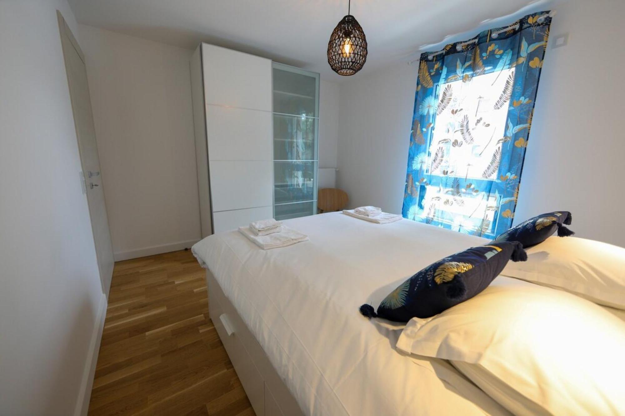Le - 1-bedroom With Private Garage Apartment *