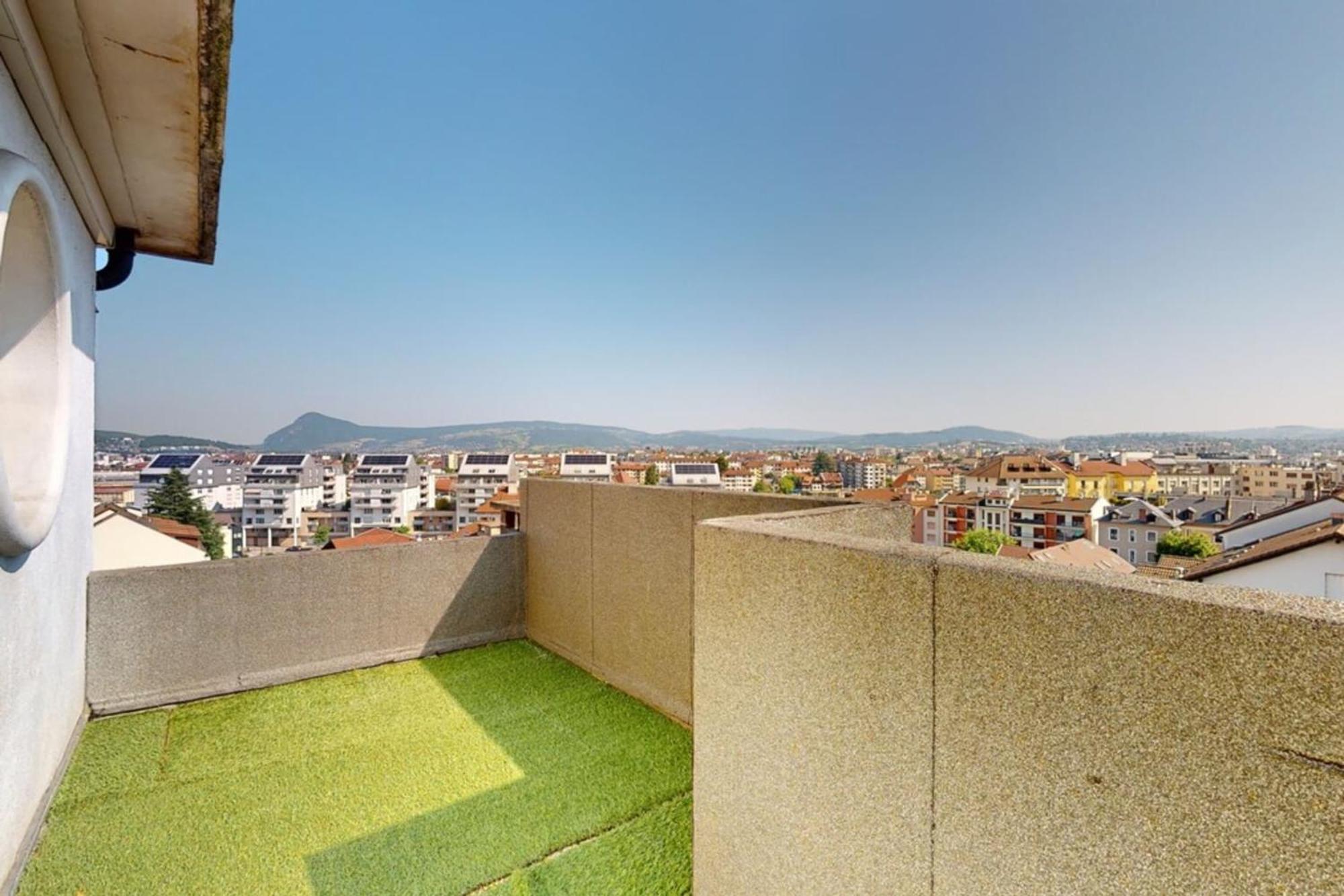 Des Bulles En Rooftop Annecy