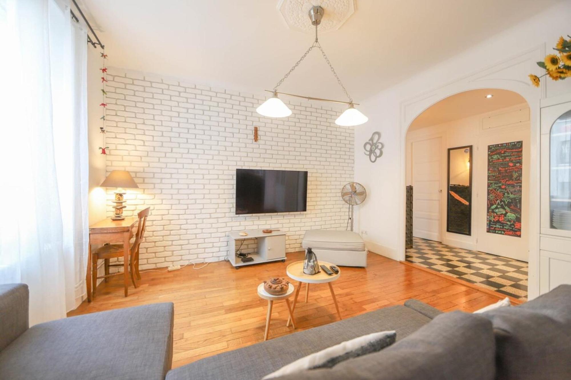 Cozy Comfort 3 Mins From The Lake - Parking *