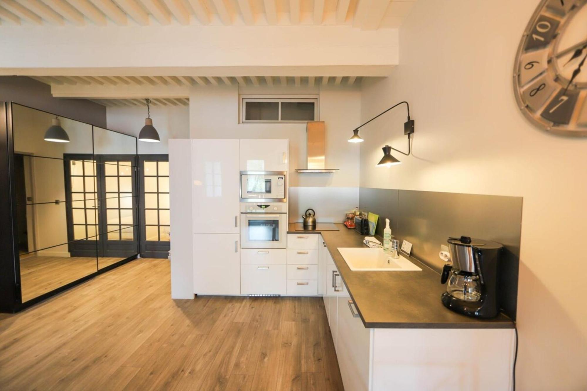 55 M2 With Big Terrace In Downtown Apartamento