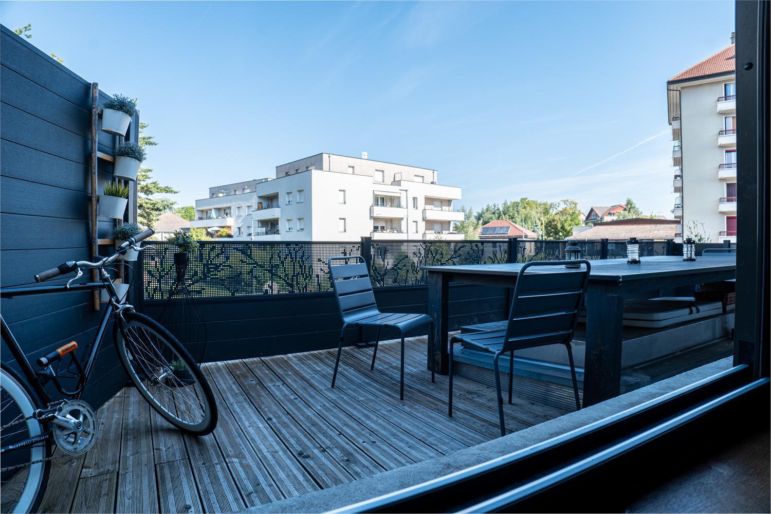 Loft Story In