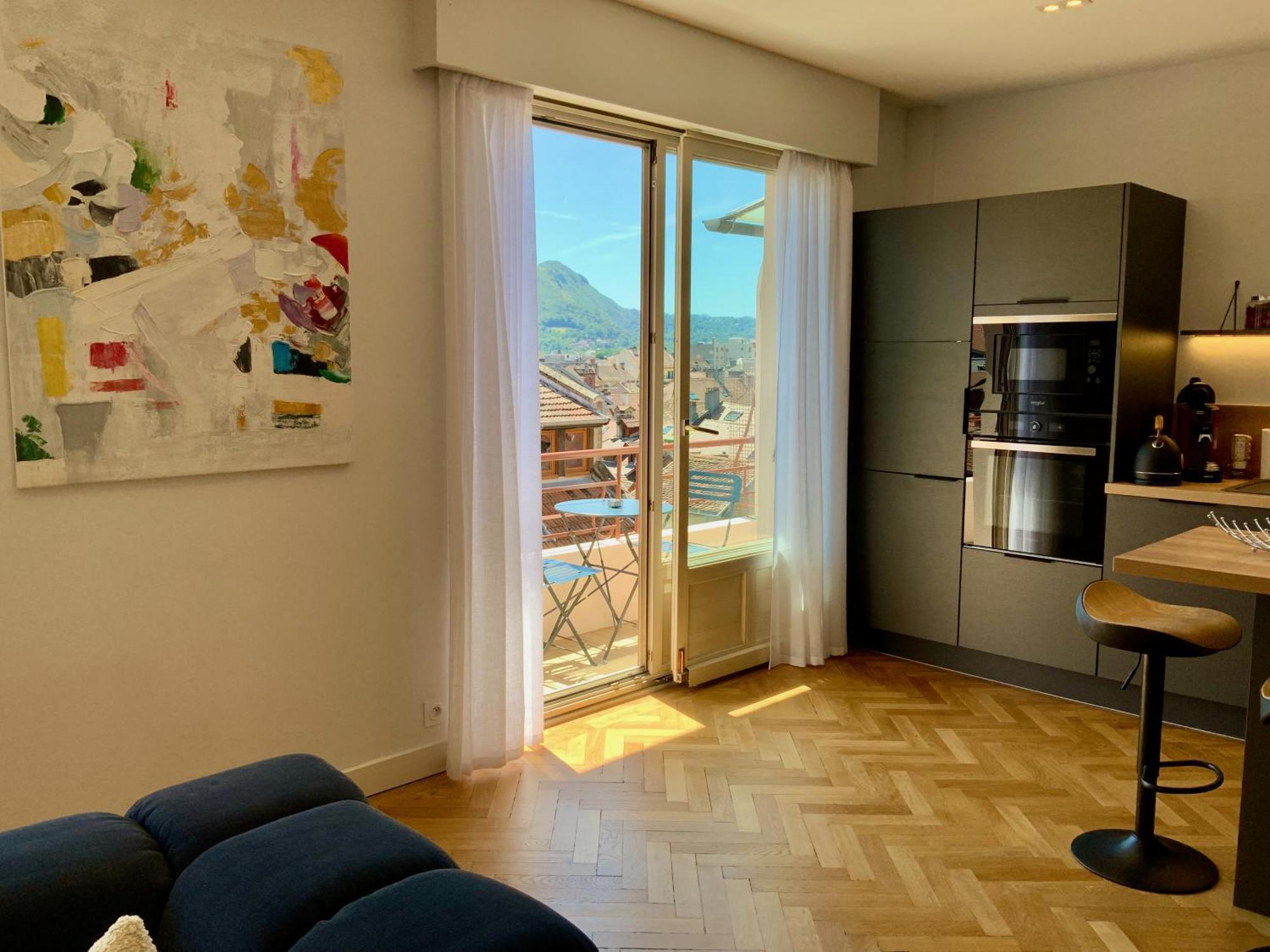 Le 21 Favre, Hyper Centre, 70 M², 2 Apartment *