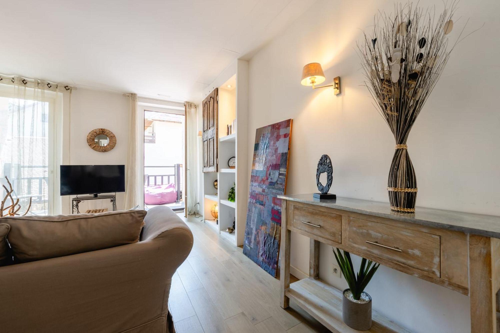 Appartement Les Annonciades - Joli Deux Pieces A Deux Pas Du Lac Annecy