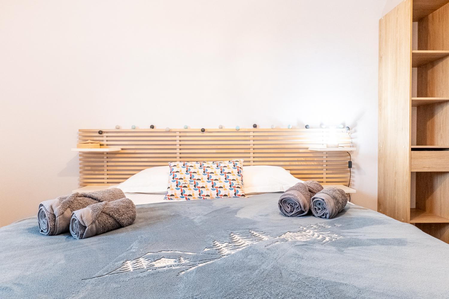 L'elegance : Grande Chambre/stationnement Apartment Annecy