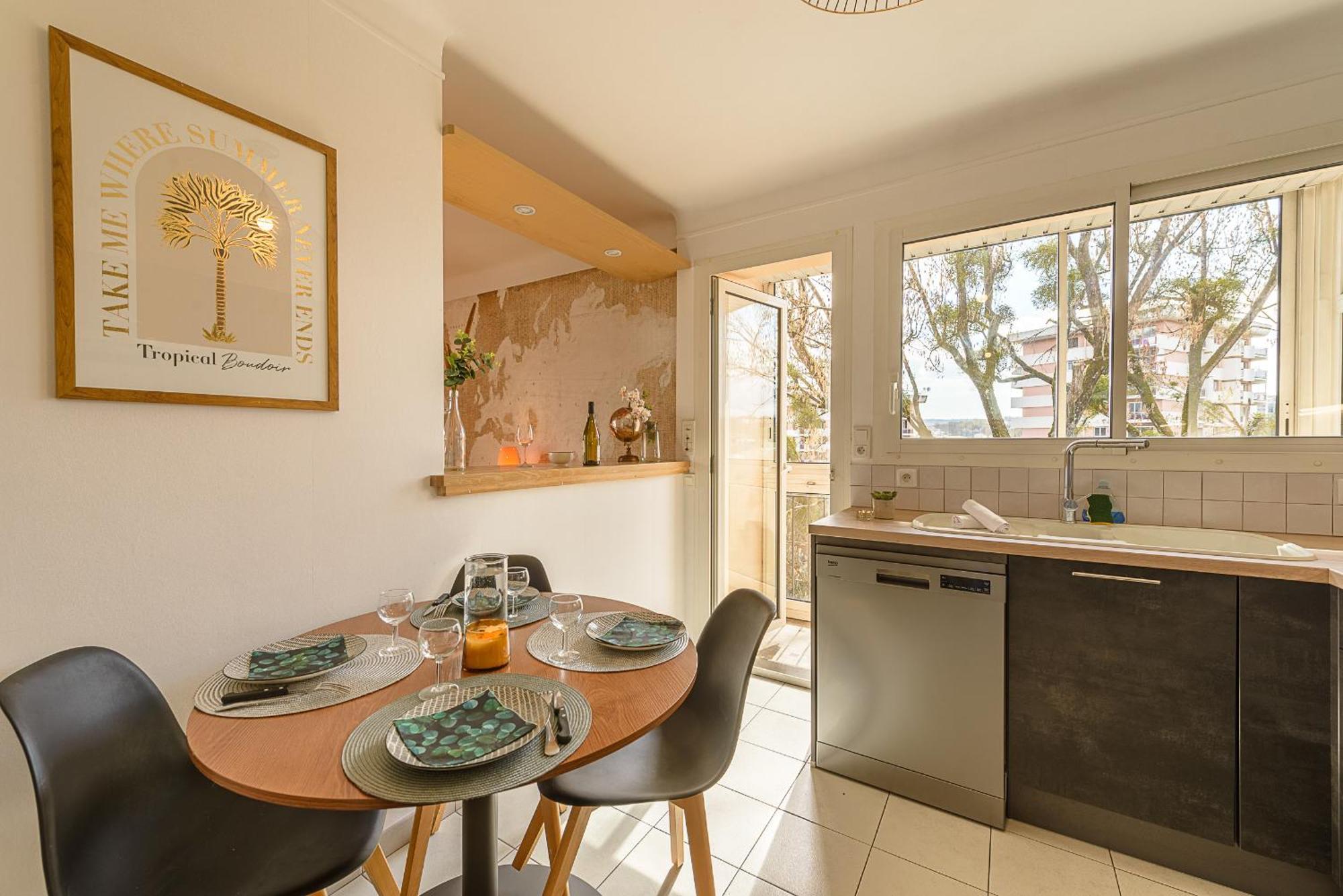 Apartment L'explorer, Vue Chateau Et Visitation, Exclusivite Lla Selections By Location