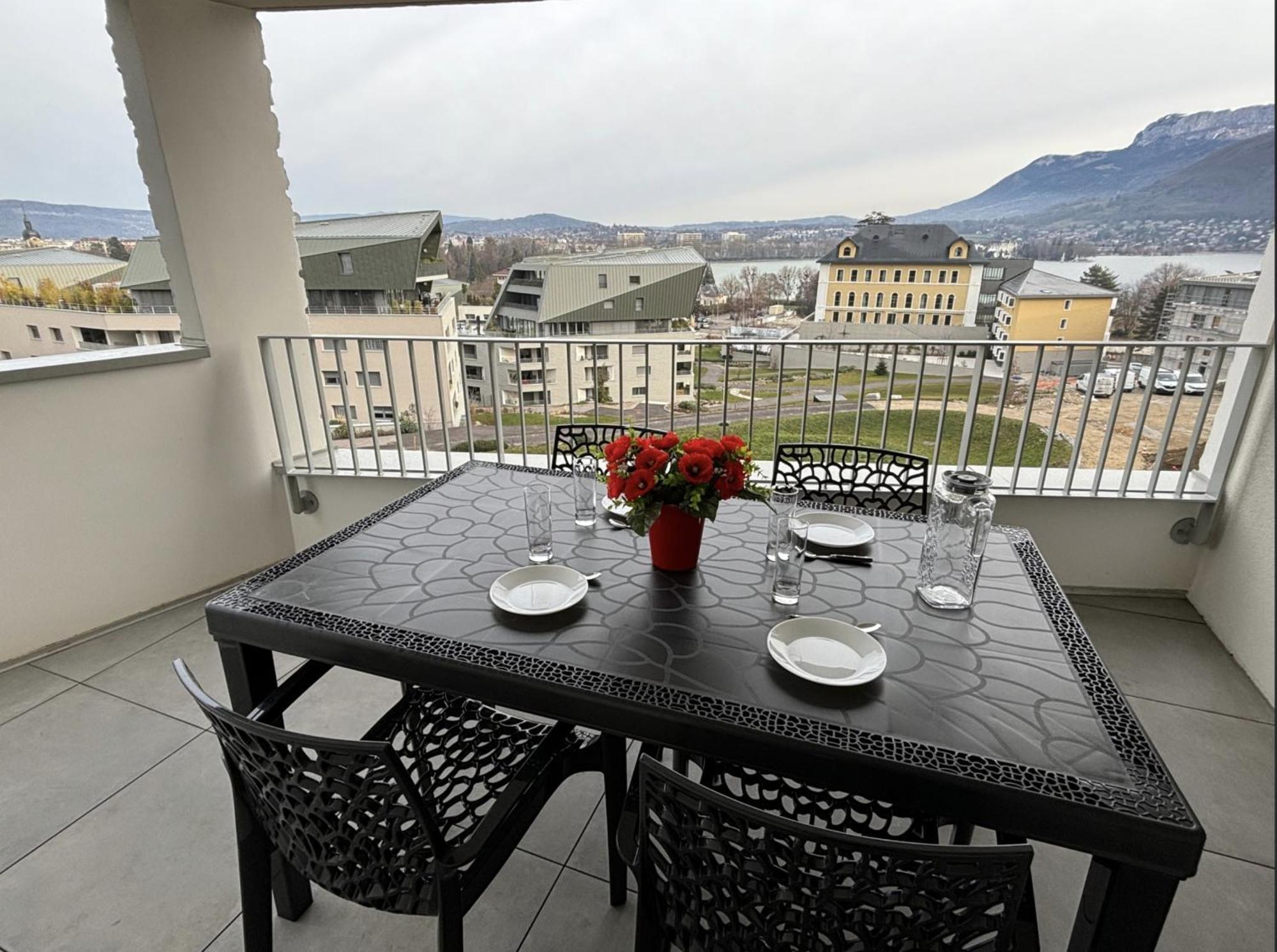 View Point Imperial Apartment *