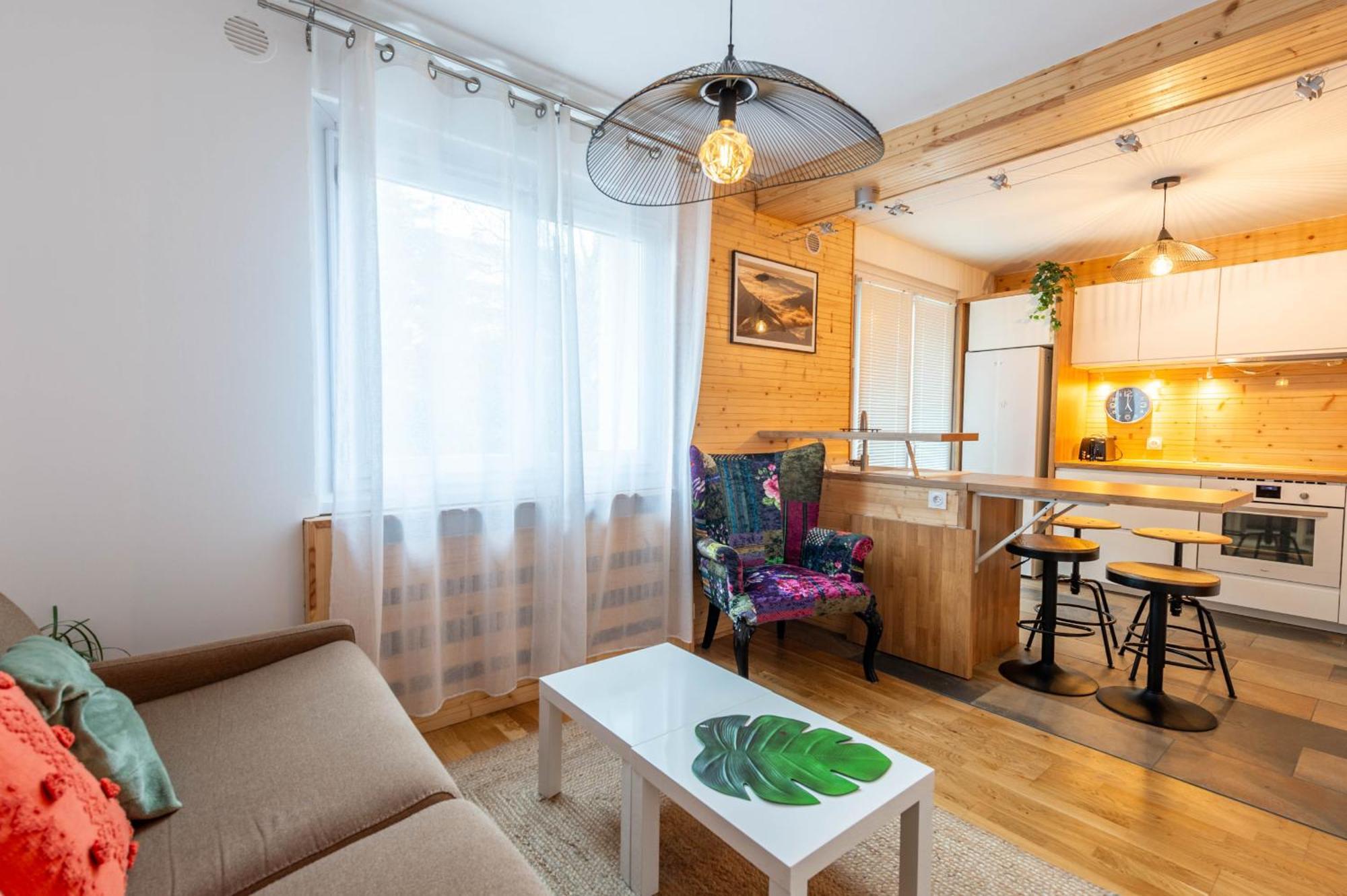 Smartstay Hirondelles - Apartment Annecy