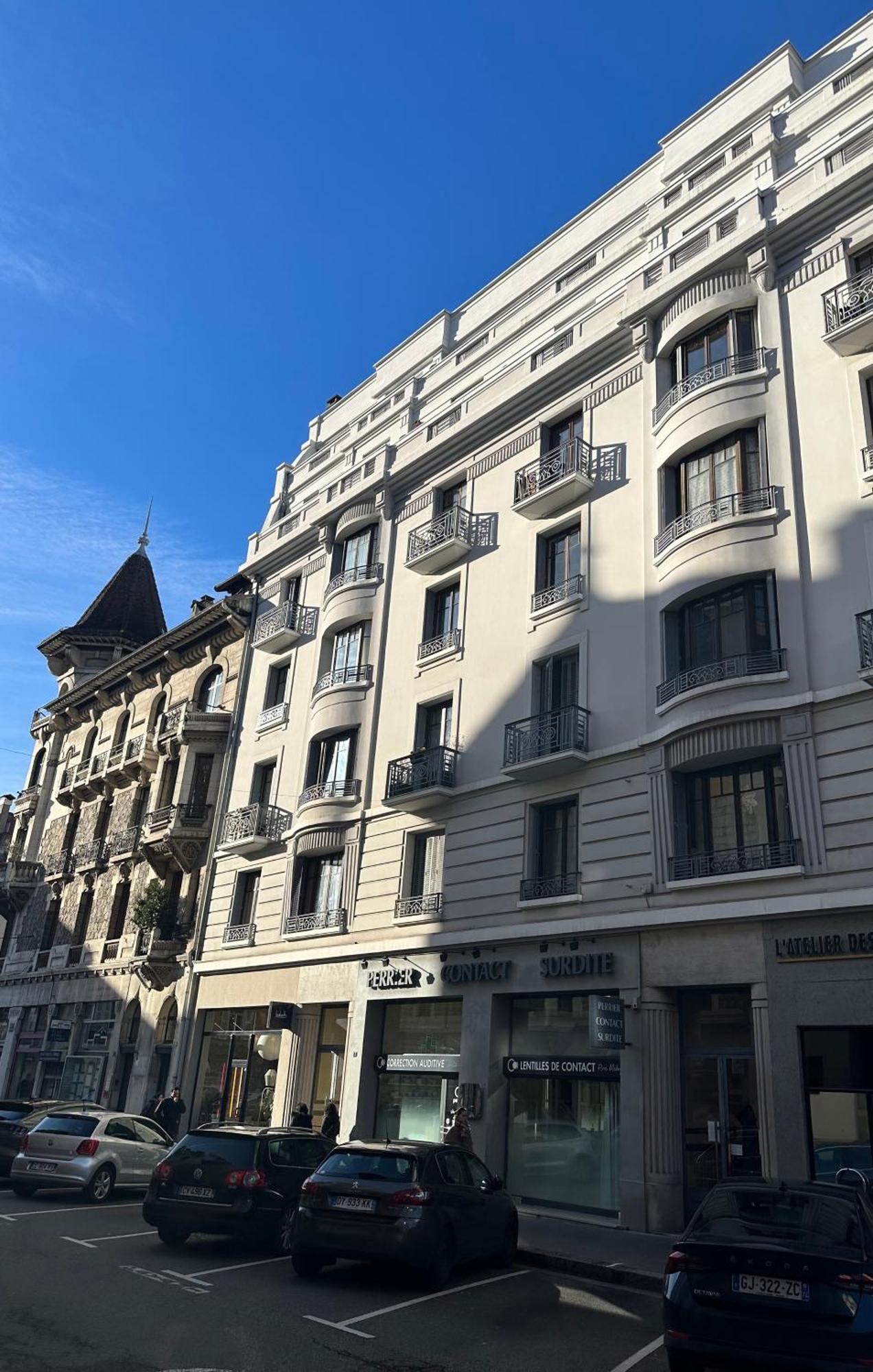 Artdeco Building *
