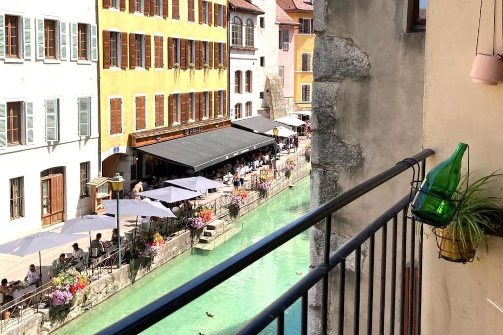Sur Le Thiou, Cosy 2 Pers, En Vieille Apartment Annecy