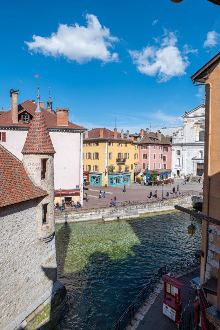 Apartment L'isle Perriere - Chambre-balcon-vue Annecy
